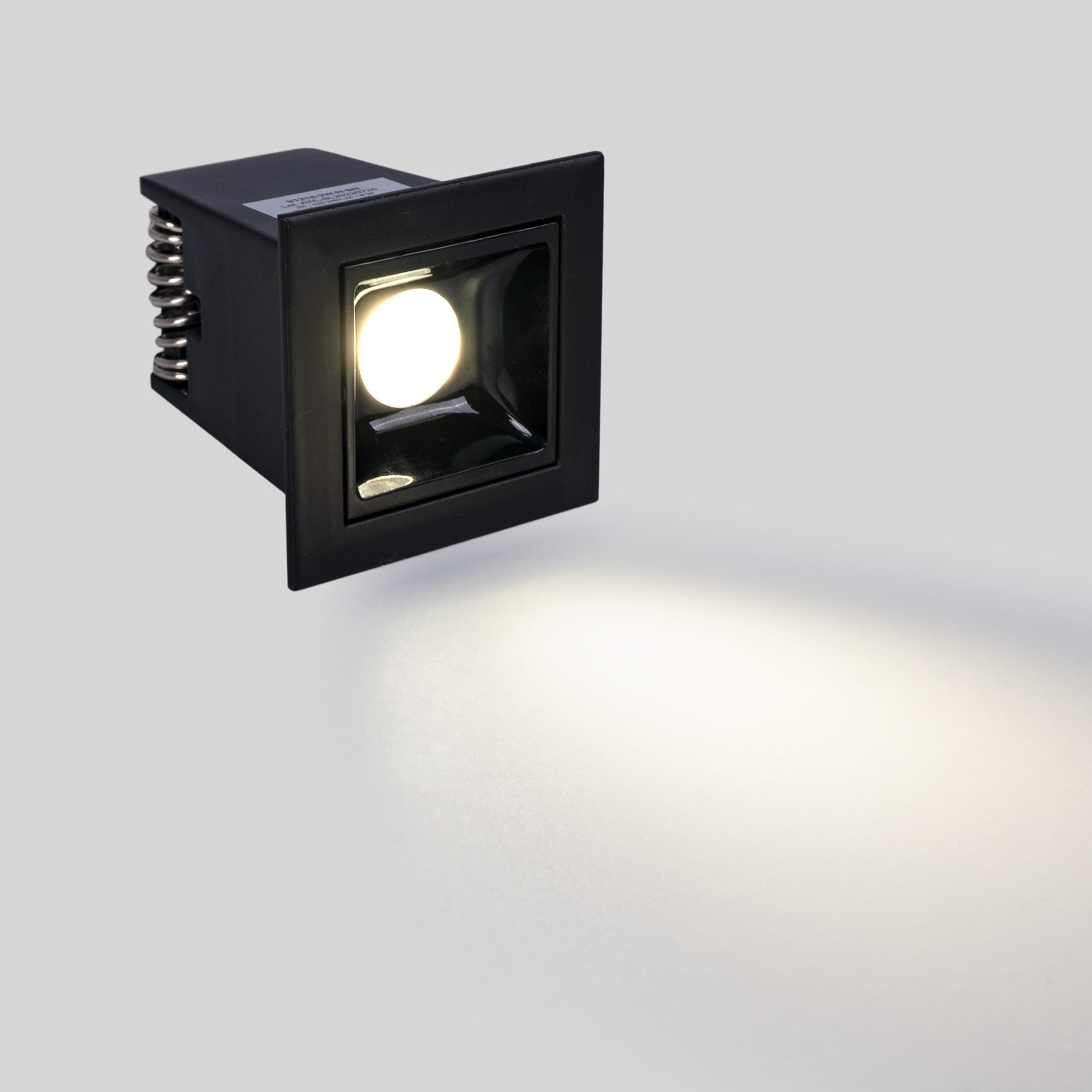 Foco lineal LED empotrable 2W - UGR18 - CRI90 - Chip OSRAM