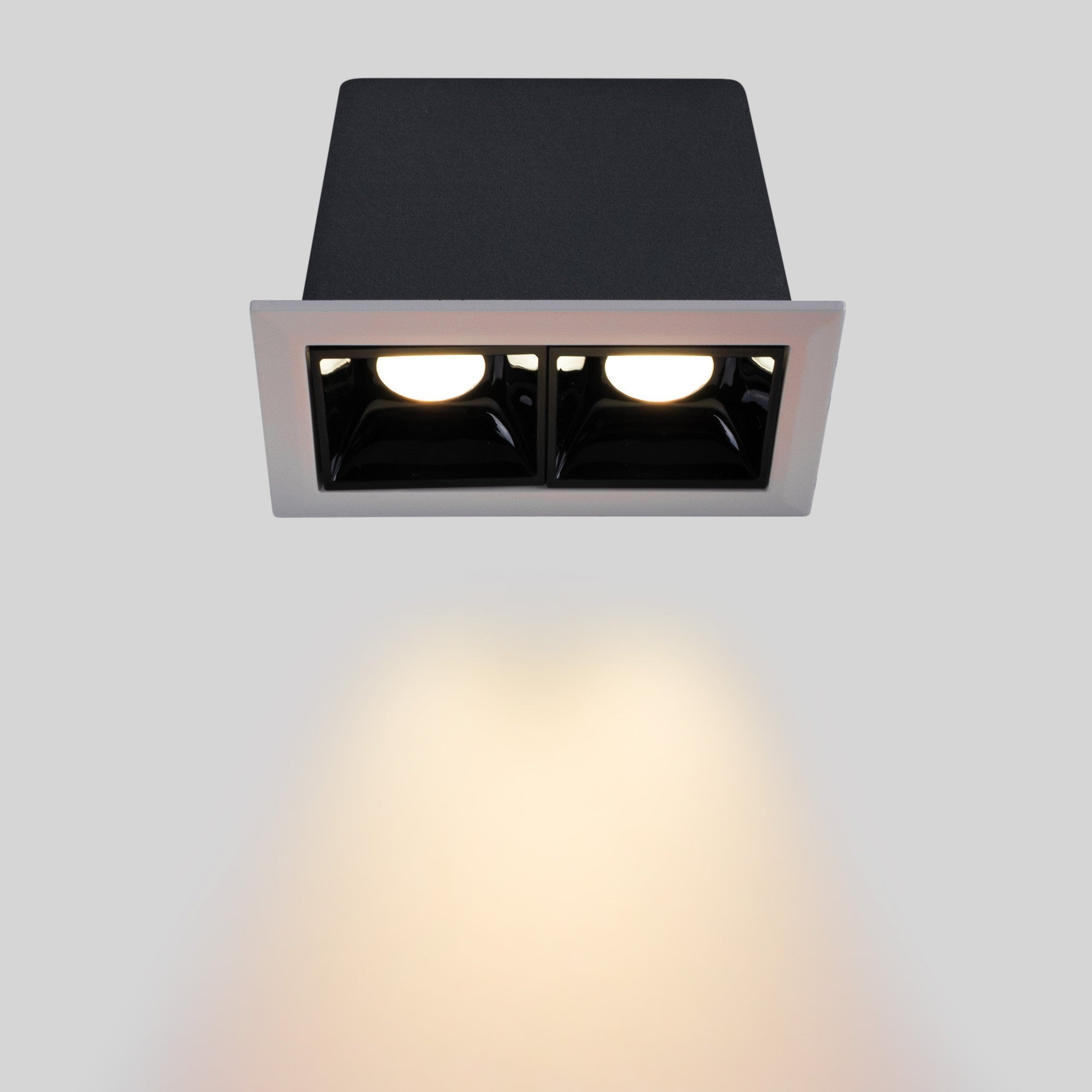 Foco lineal LED empotrable 4W - UGR18 - CRI90 - Chip OSRAM
