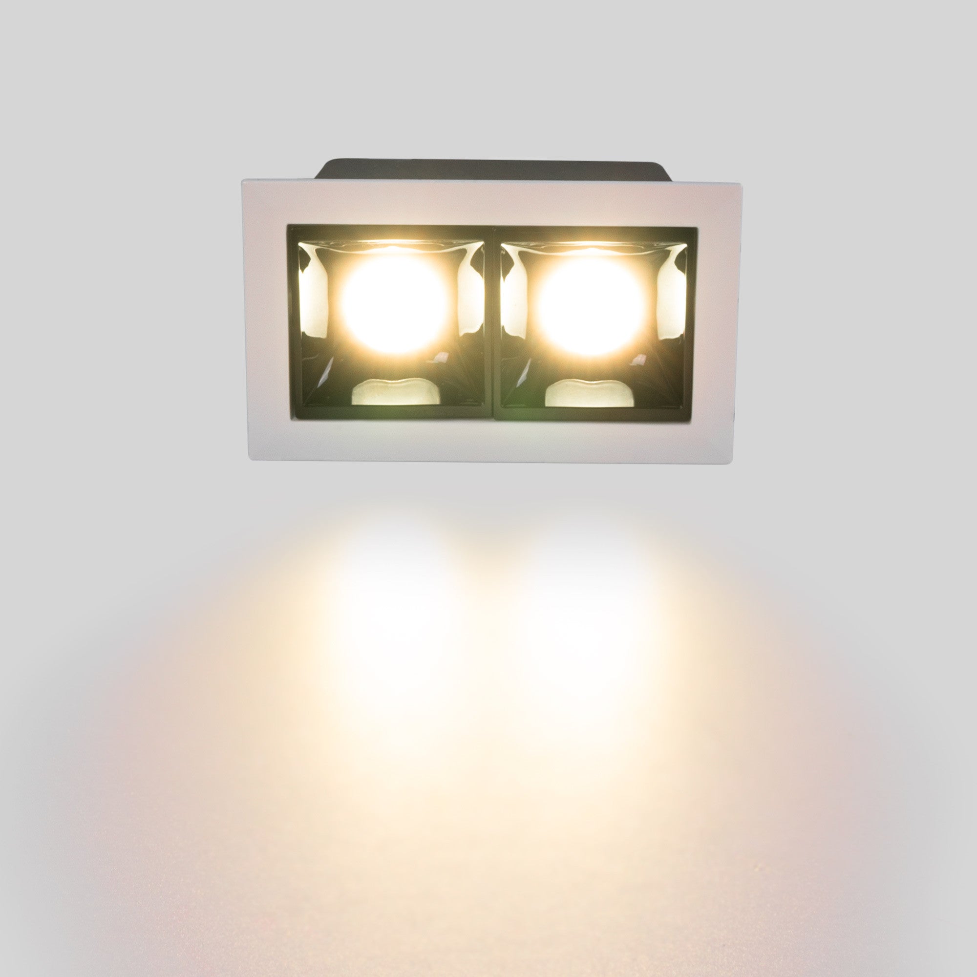Foco lineal LED empotrable 4W - UGR18 - CRI90 - Chip OSRAM