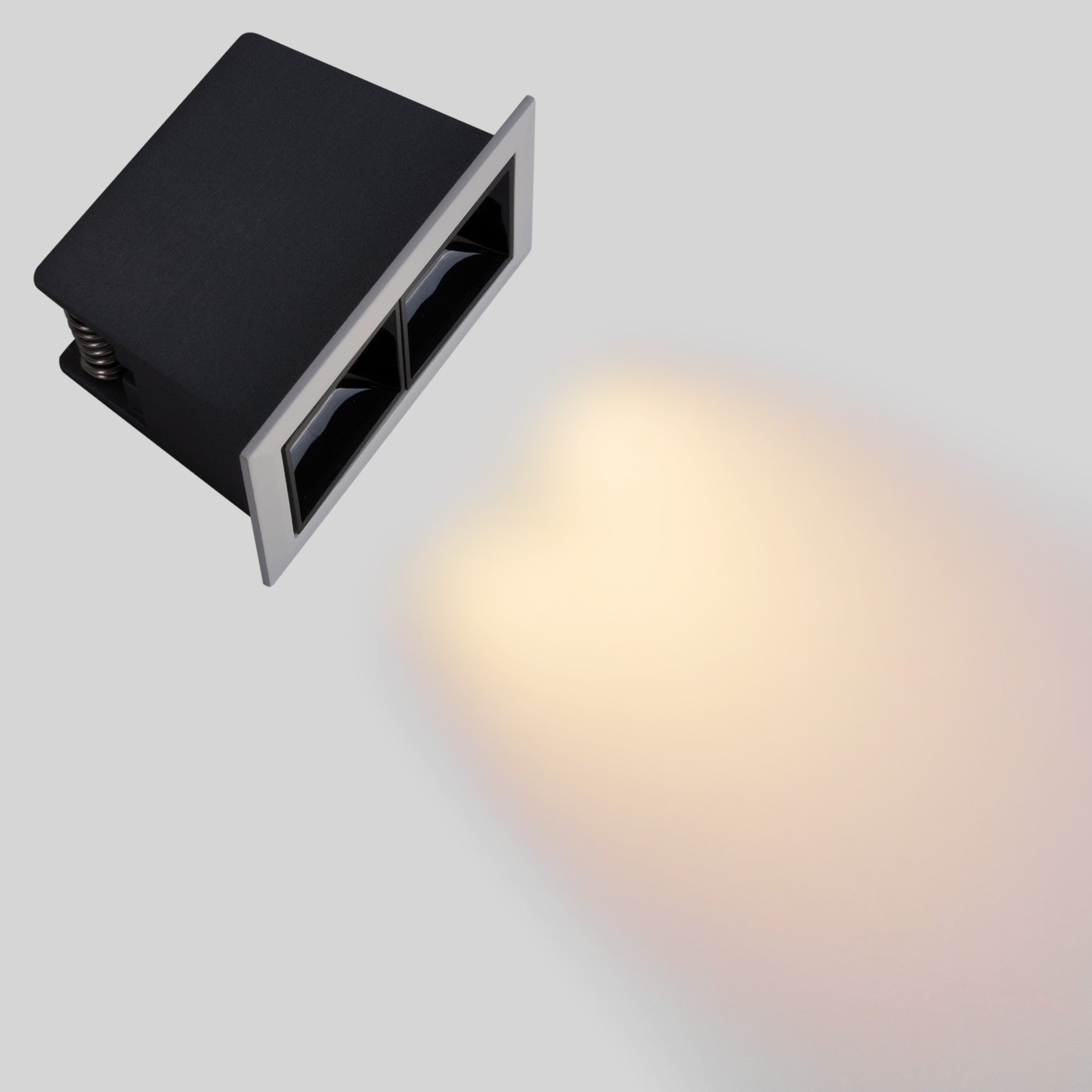 Foco lineal LED empotrable 4W - UGR18 - CRI90 - Chip OSRAM