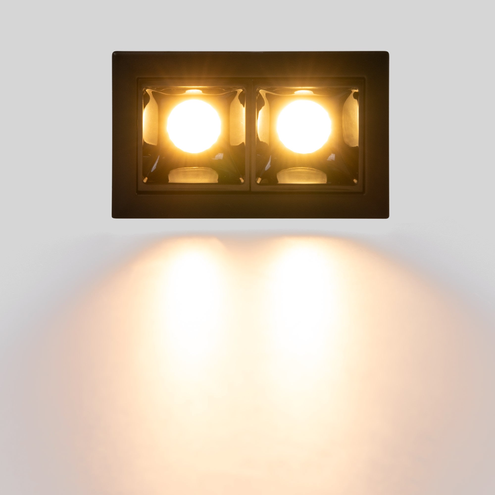 Foco lineal LED empotrable 4W - UGR18 - CRI90 - Chip OSRAM