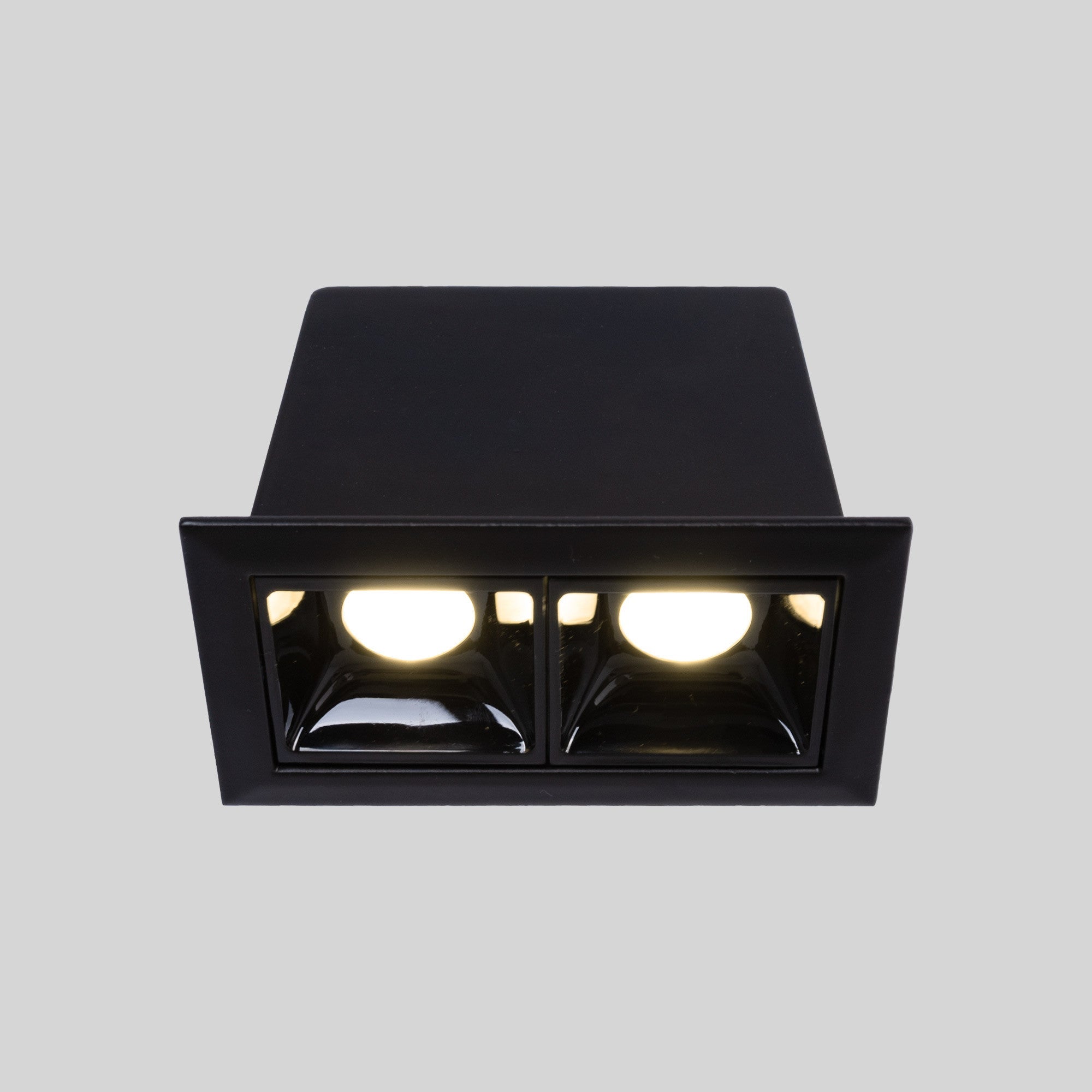 Foco lineal LED empotrable 4W - UGR18 - CRI90 - Chip OSRAM
