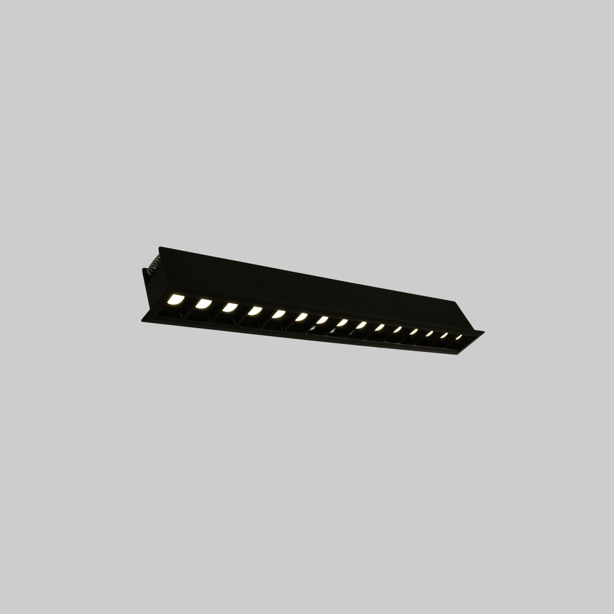 Foco lineal LED empotrable 30W - UGR18 - CRI90 - Chip OSRAM