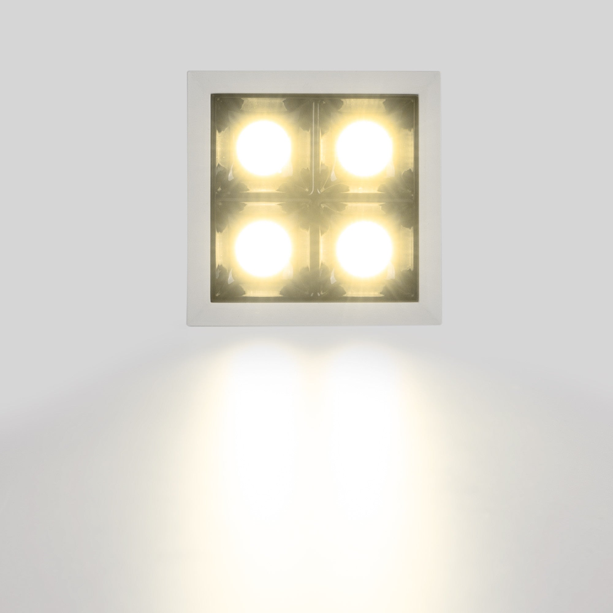 Downlight LED cuadrado empotrable 8W - 4 Focos - UGR18 - CRI90 - Chip OSRAM