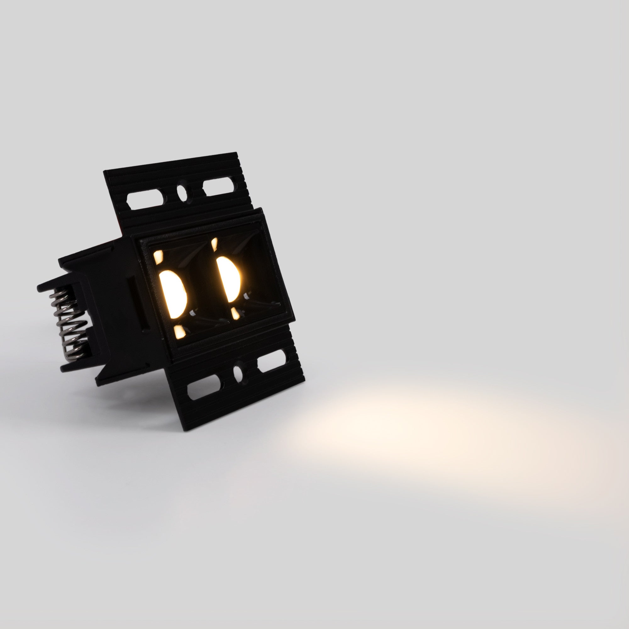 Foco lineal LED trimless / integración - 4W - UGR18 - CRI90