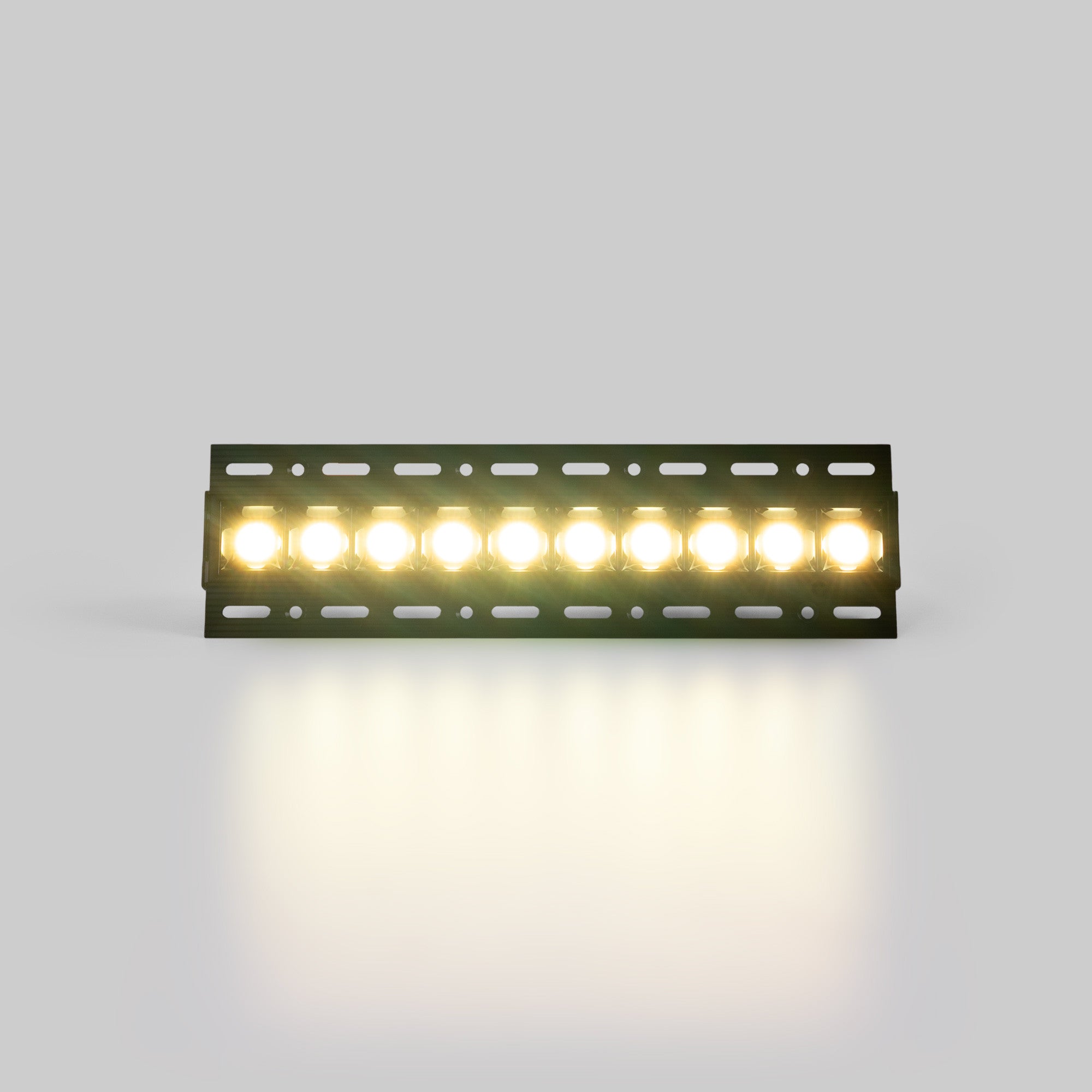 Foco lineal LED trimless / integración - 20W - UGR18 - CRI90