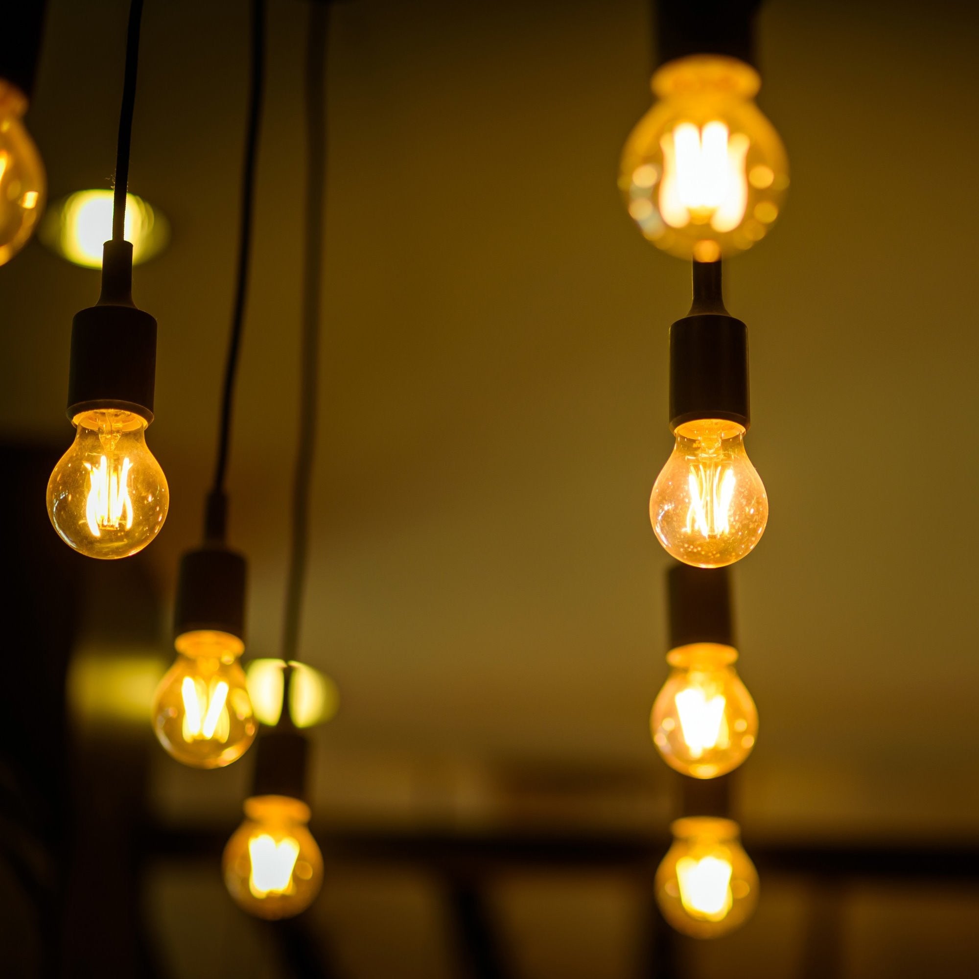 Bombilla LED E27 vintage gold filamento- 4W - 2200K