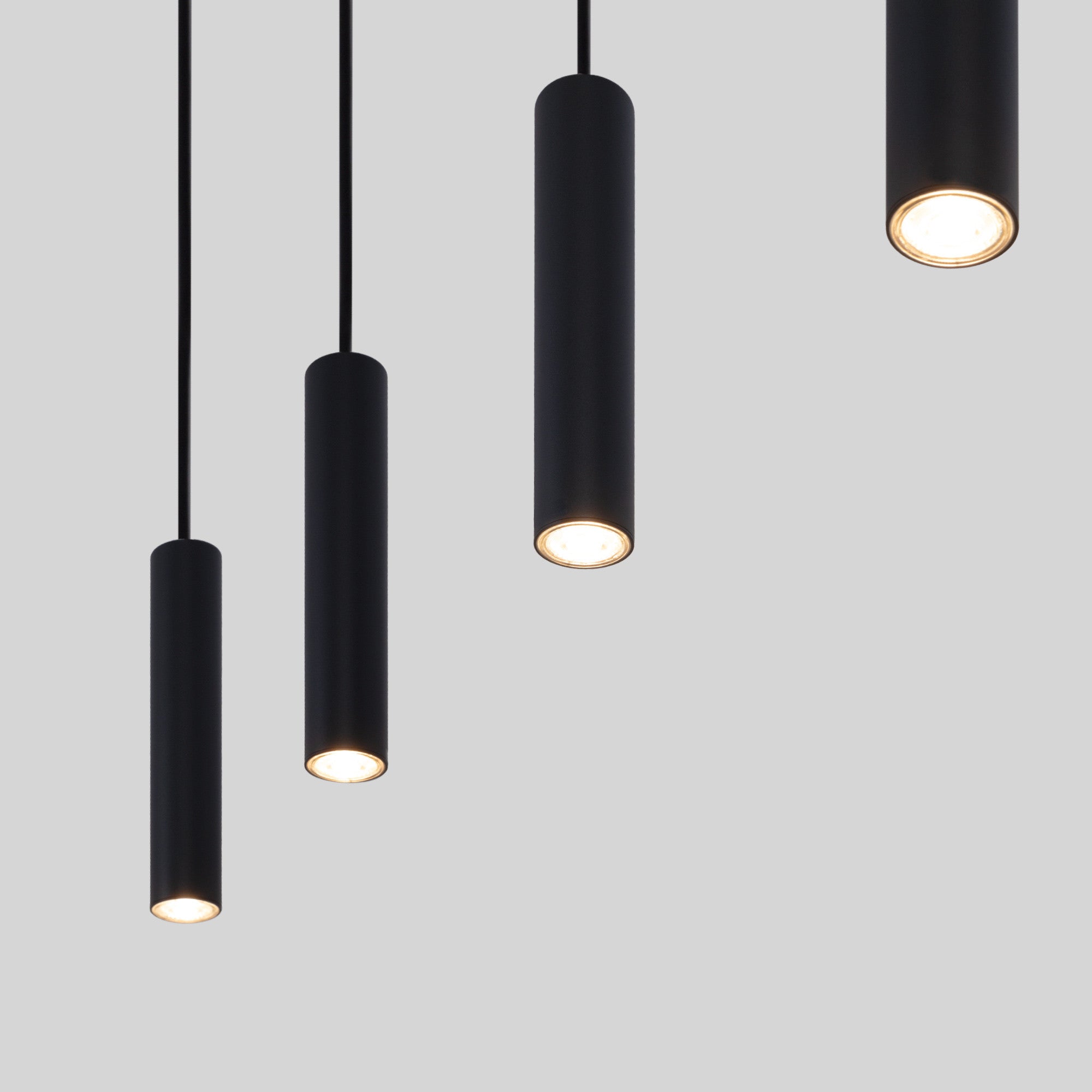 Lámpara colgante minimalista cuádruple "Bila 4" - GU10