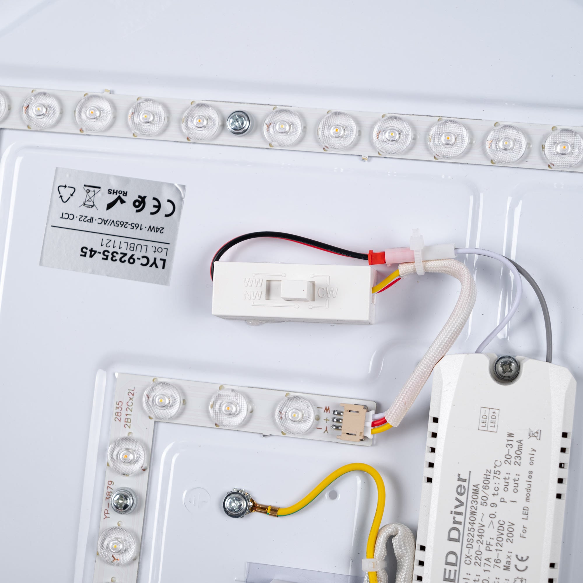 Lámpara de techo LED tipo plafón CCT 24W - Efecto madera - Ø45cm
