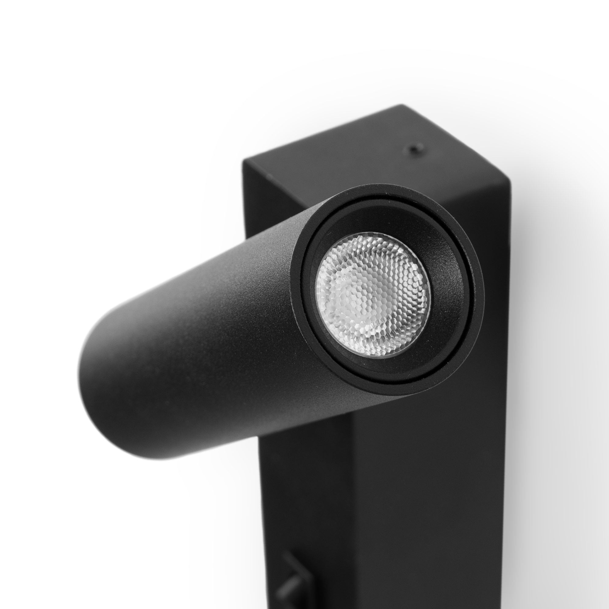 Aplique de pared para lectura 2W - Orientable - Chip CREE