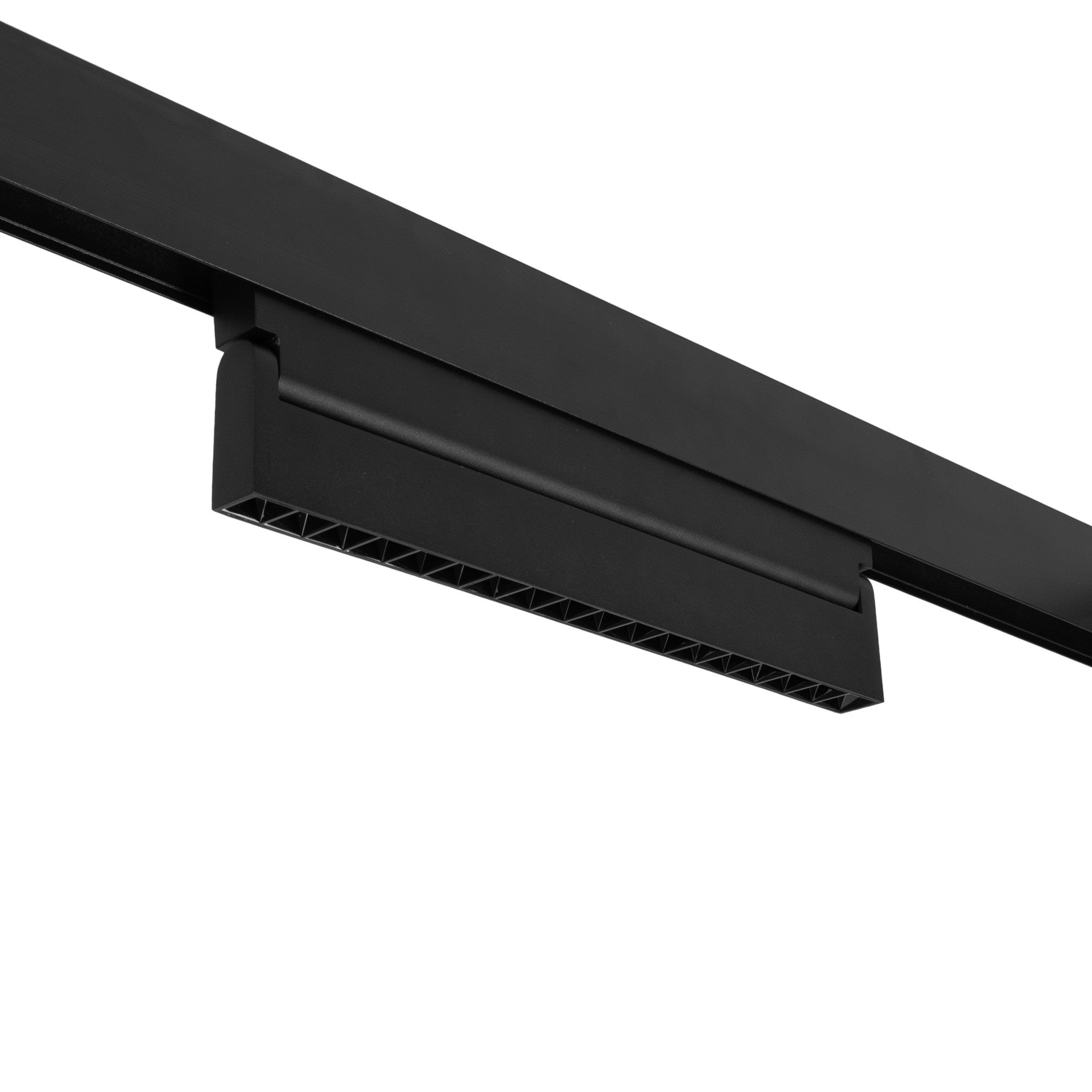 Foco lineal orientable para carril magnético 48V CCT - 18W - Regulación DALI-2 - UGR18