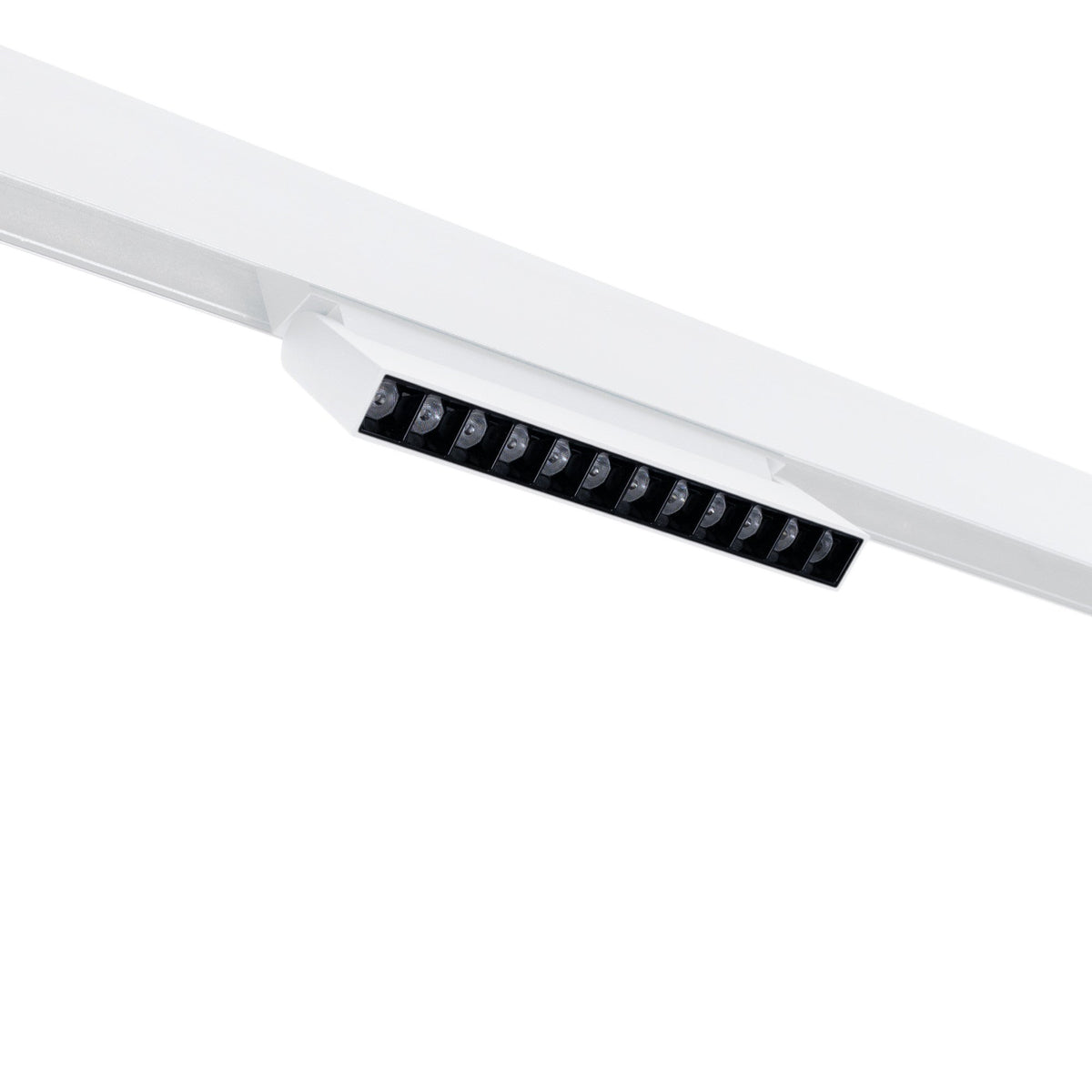 Foco lineal orientable para carril magnético 48V- 12W - Chip OSRAM  - UGR18