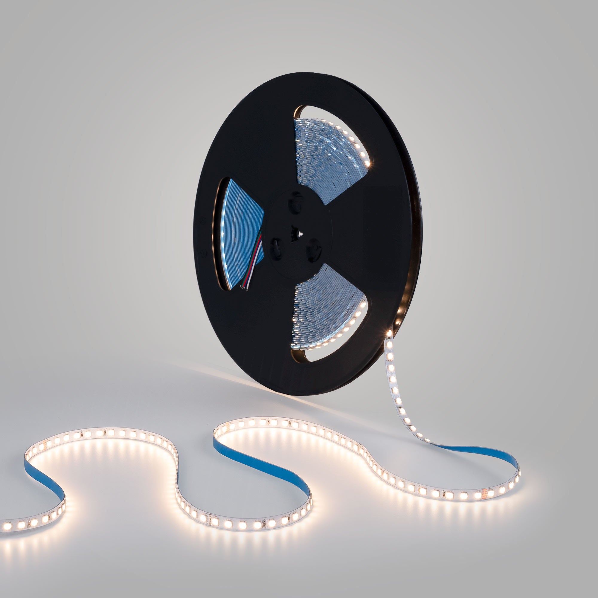Tira LED 48V DC - RGBWW - 12W/m - 10mm - IP20 - 20 metros - 90ch/m