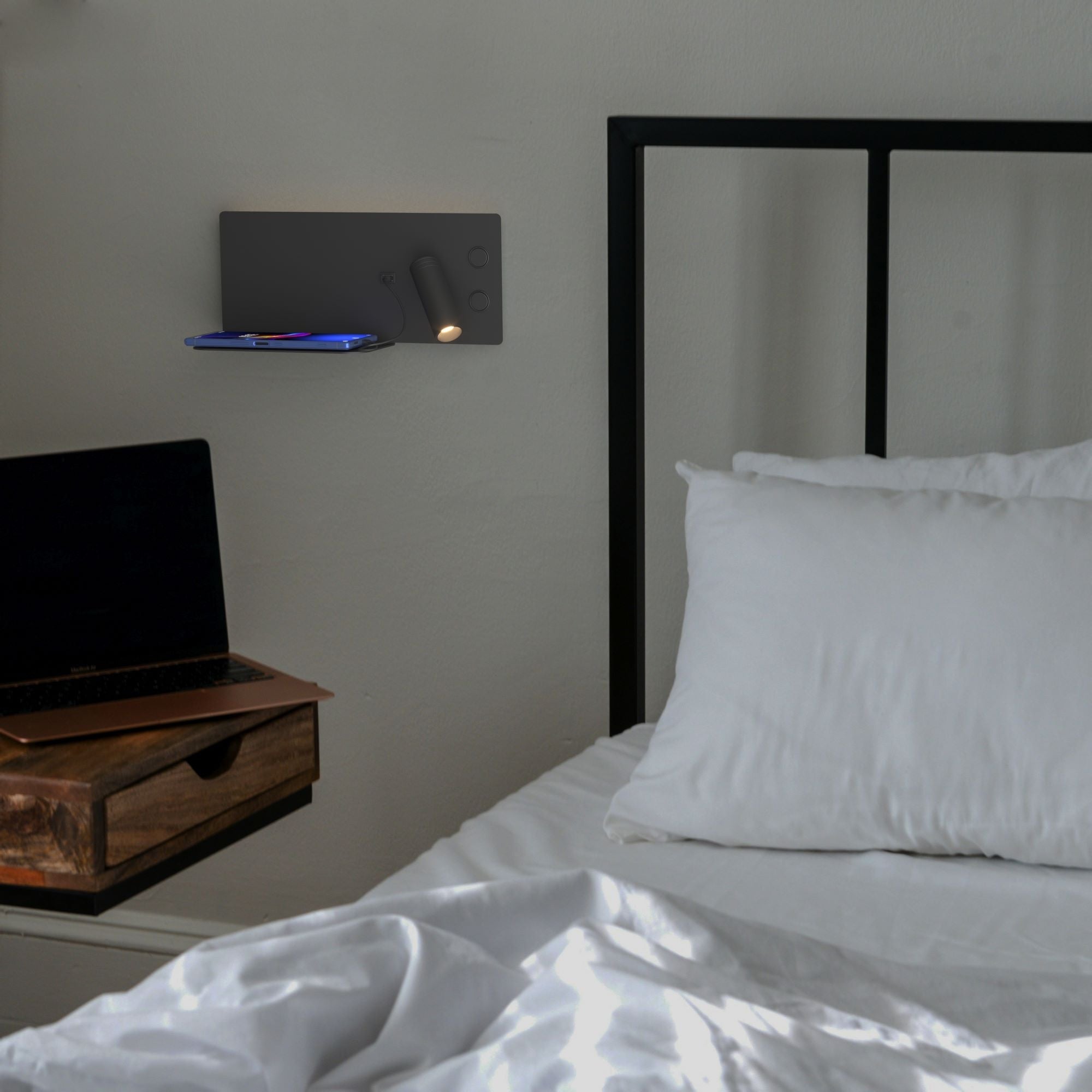 Aplique de pared para lectura con puerto USB "Kerta" - Iluminación doble - 3W+7W