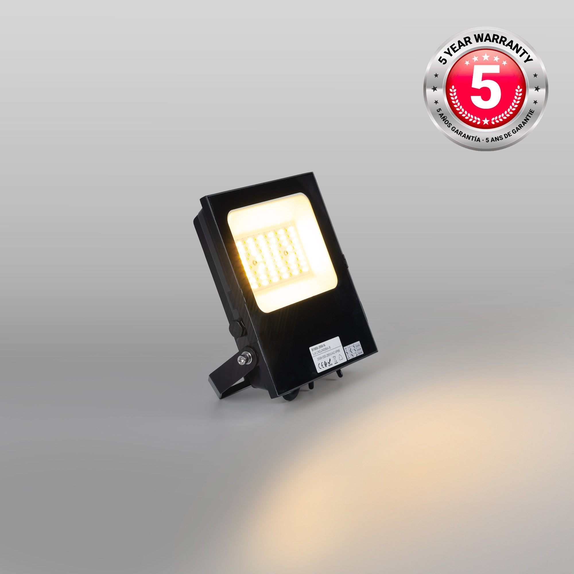 Proyector LED exterior 35W CCT - Serie "PRO" - 110lm/W - IP66