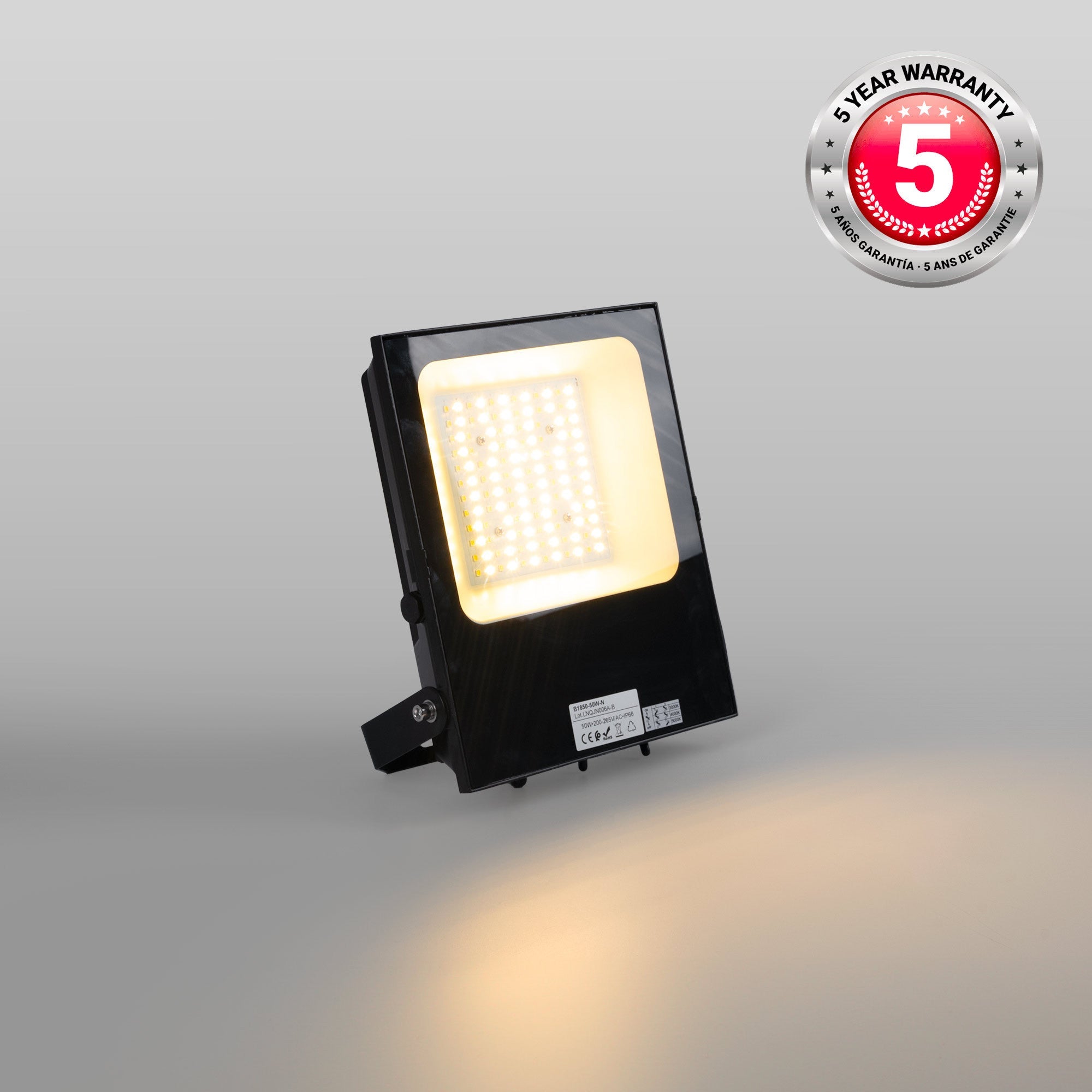Proyector LED exterior 50W CCT - Serie "PRO" - 110lm/W - IP66