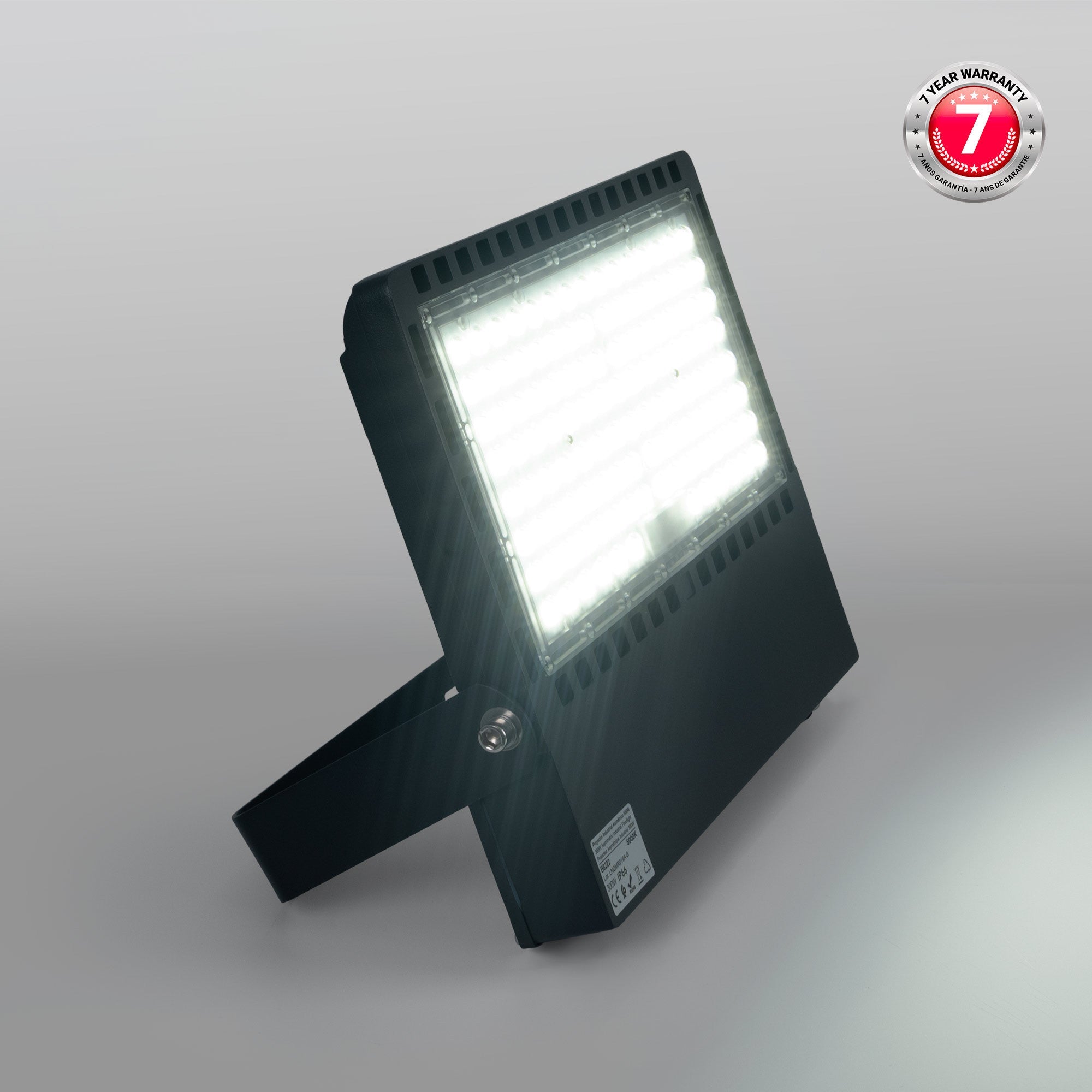 Proyector LED asimétrico exterior 300W - 140lm/W- IP66