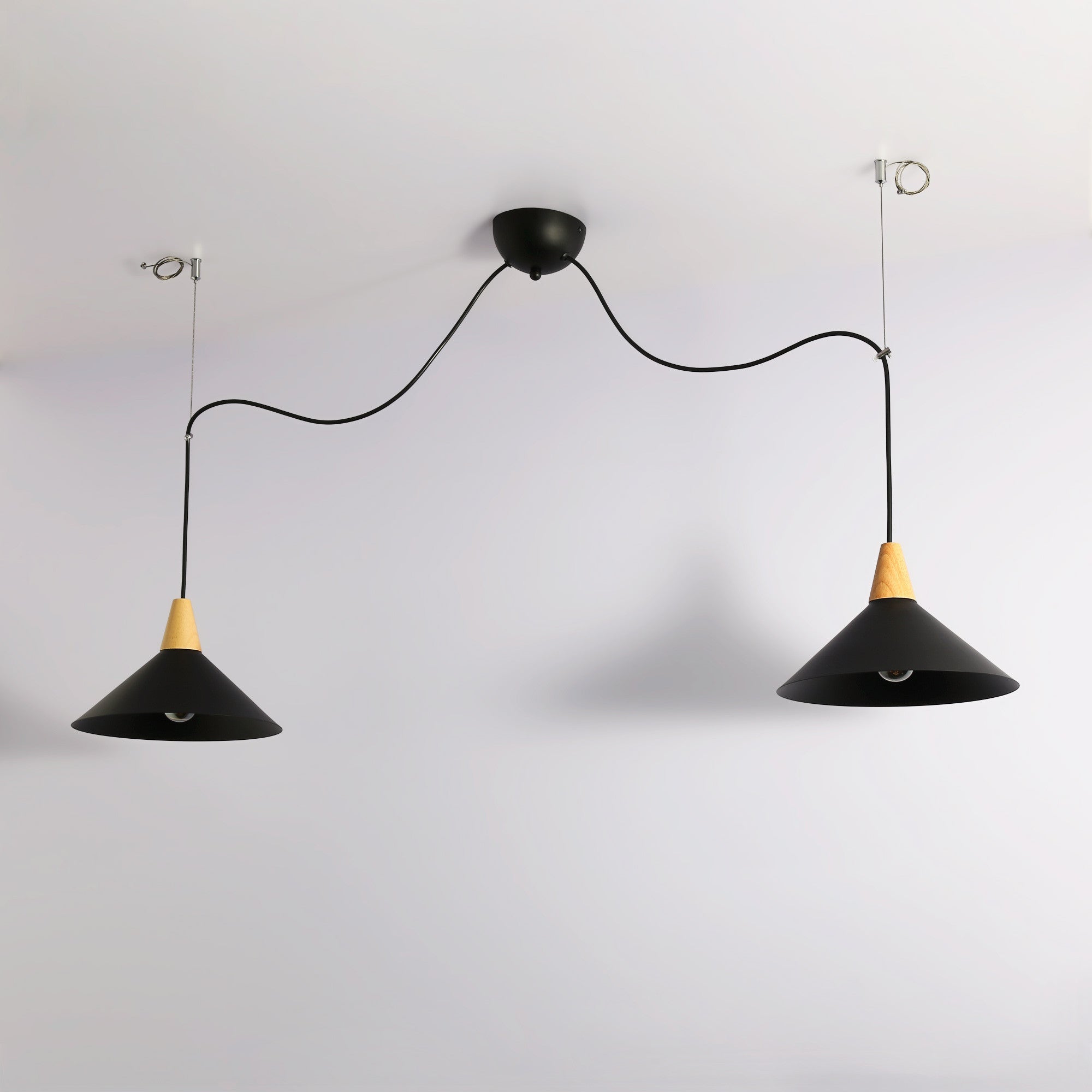 Lampara colgante doble metal y madera  "Selroom" - 2xE27