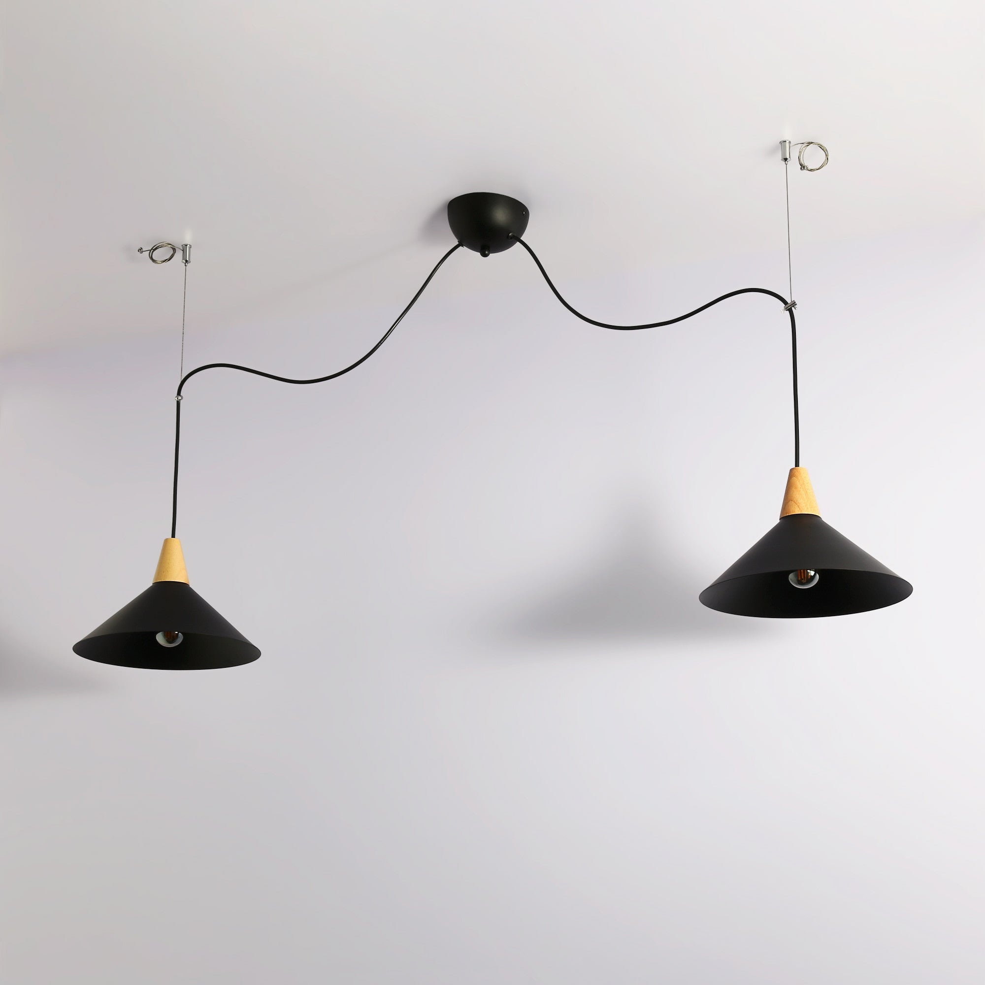 Lampara colgante doble metal y madera  "Selroom" - 2xE27
