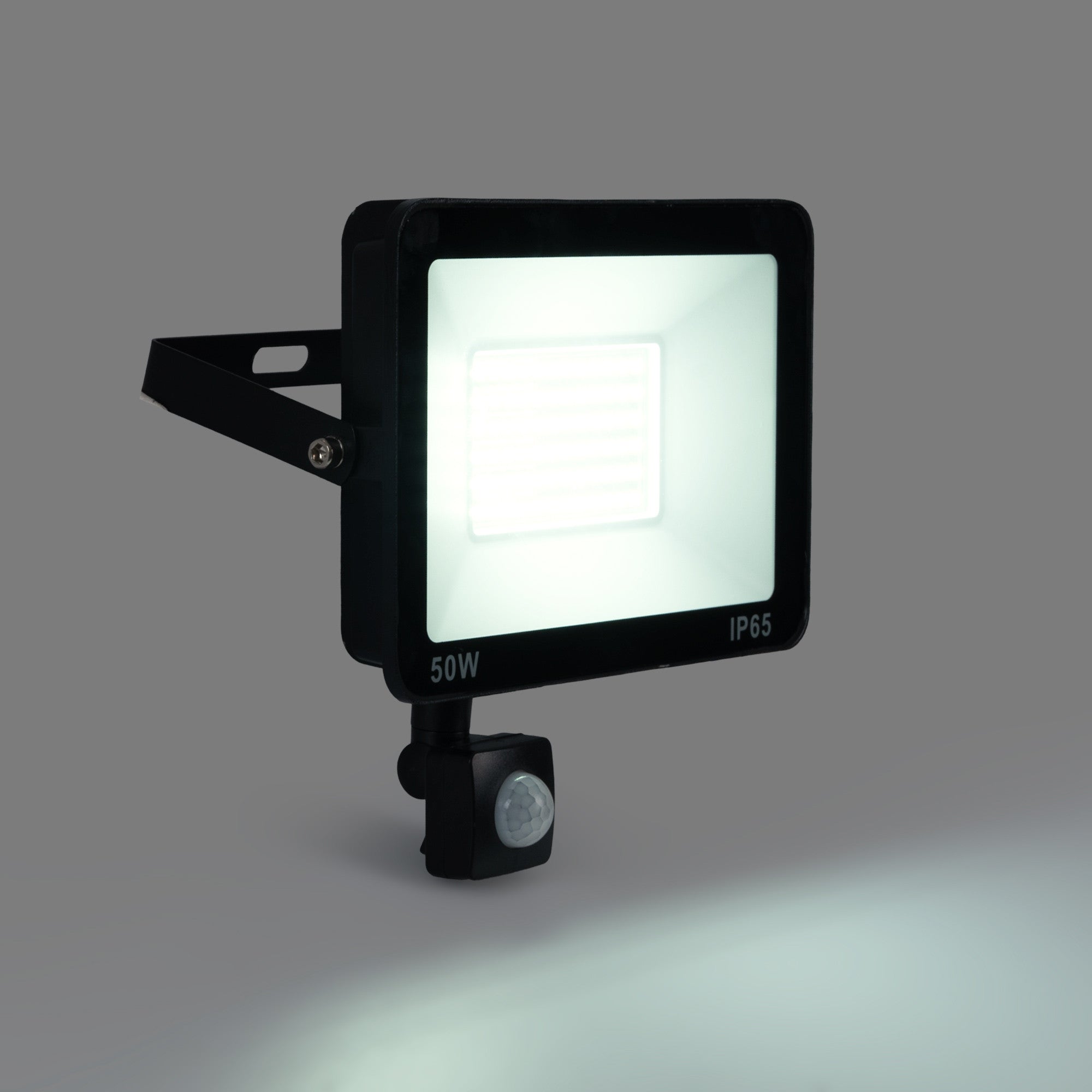 Proyector LED exterior con sensor de movimiento PIR - 50W - IP65 - 6000K