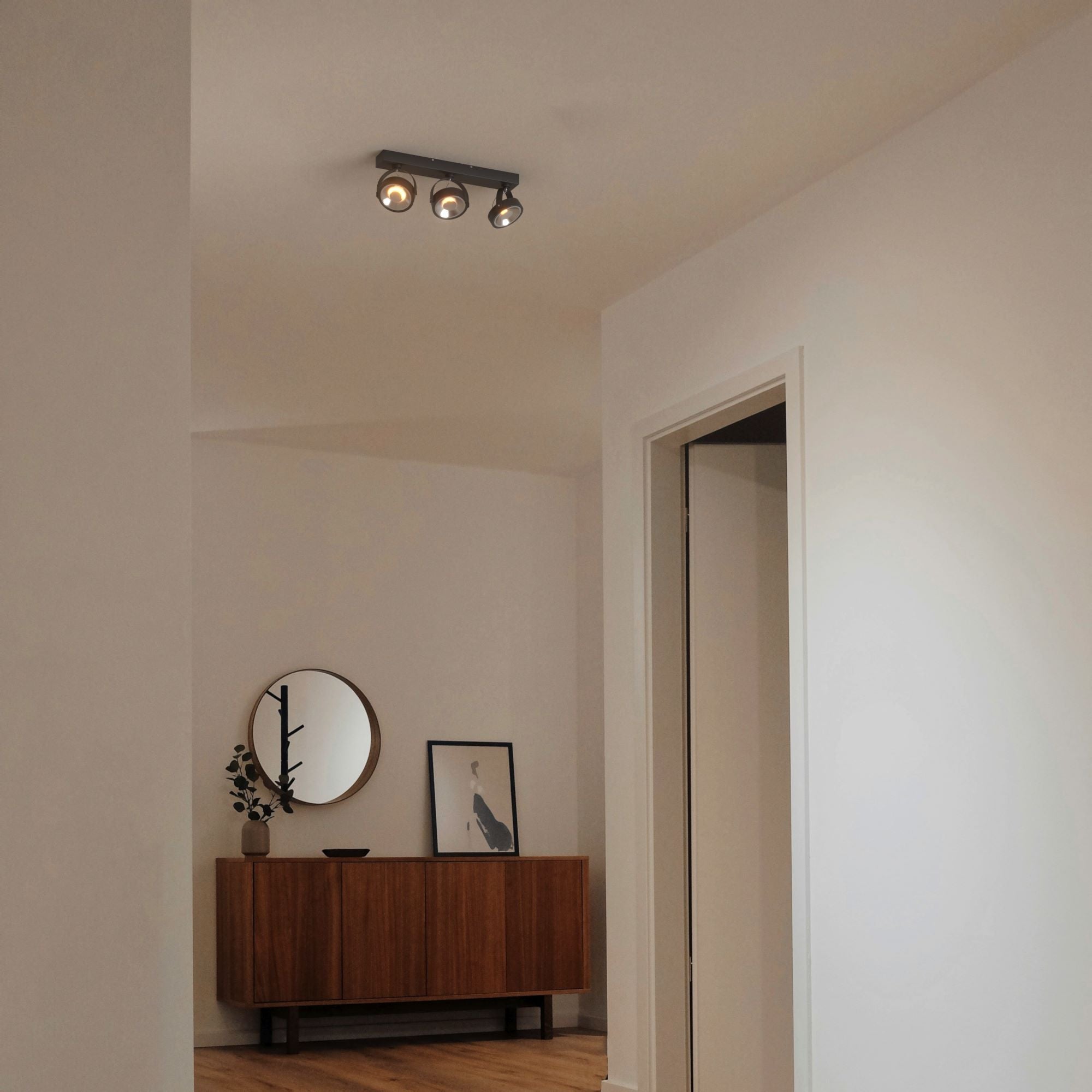 Foco de techo triple orientable "IRIS" + 3 bombillas AR111 GU10
