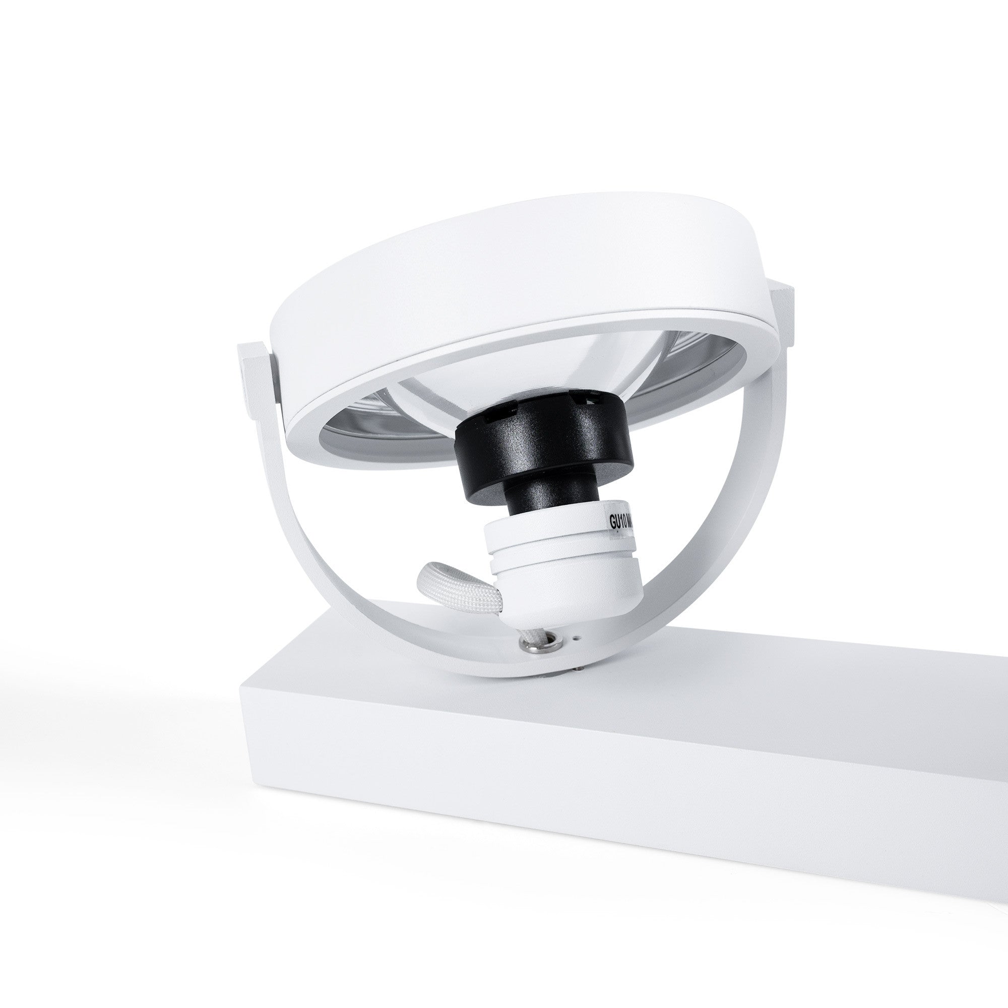 Foco de techo doble orientable "IRIS" + 2 bombillas AR111 GU10