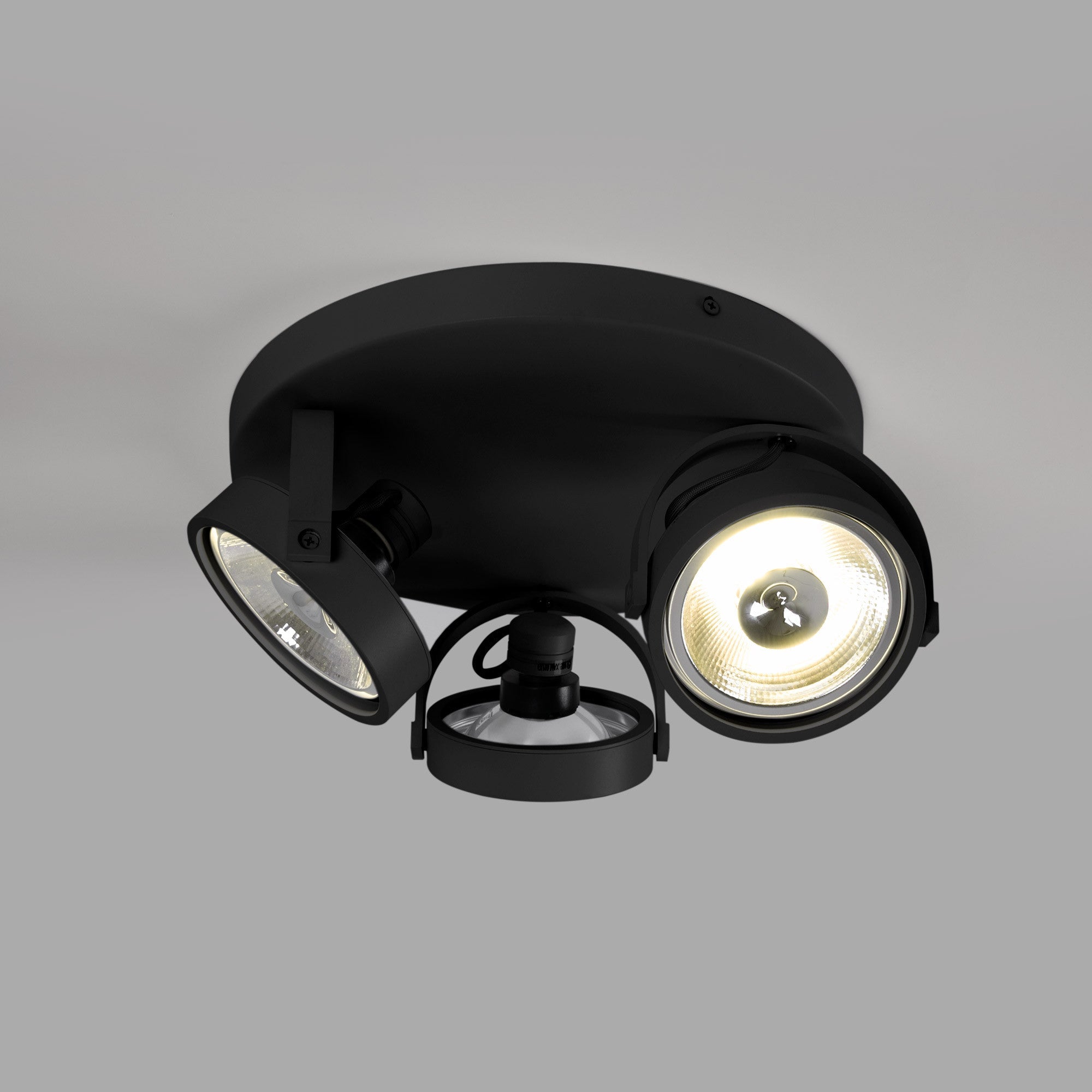 Aplique de techo triple orientable "IRIS 3" + 3 bombillas AR111