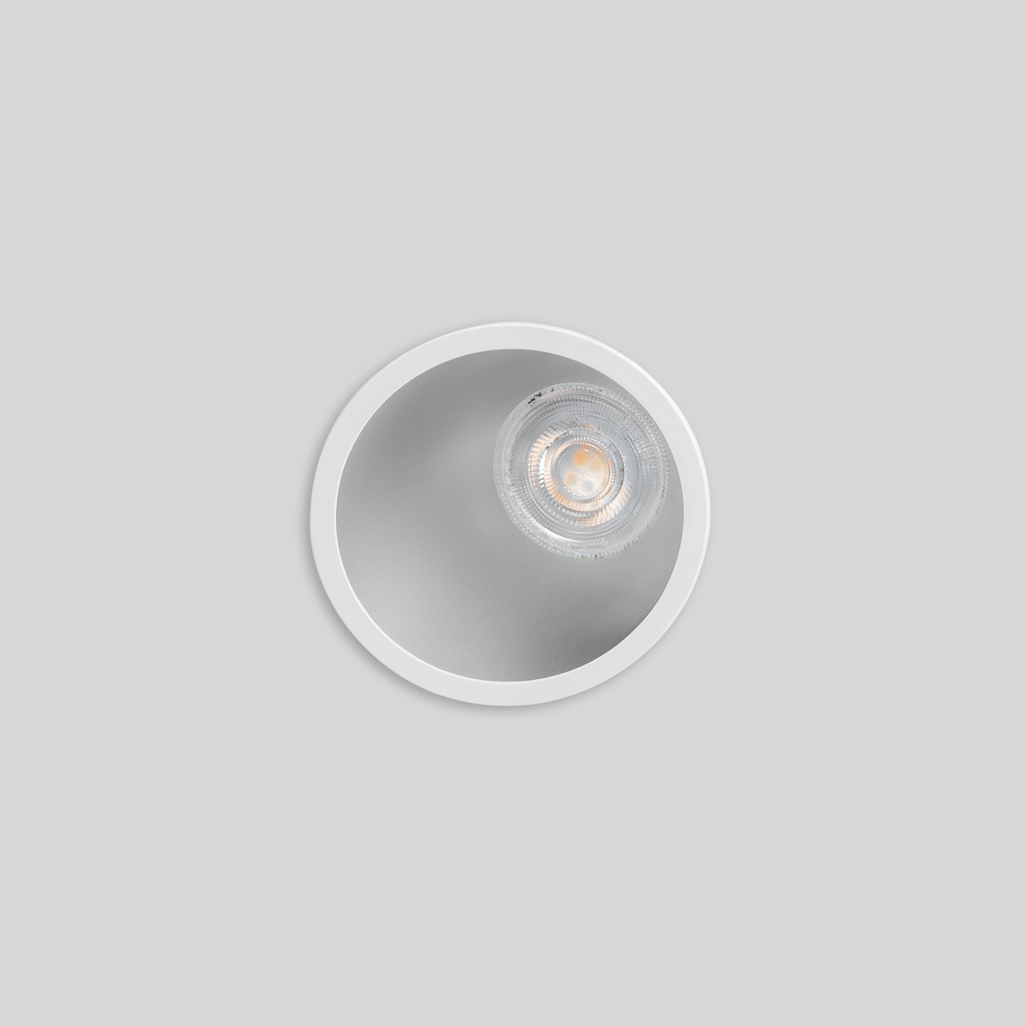 Aro downlight redondo asimétrico - Bajo UGR - Corte Ø85mm