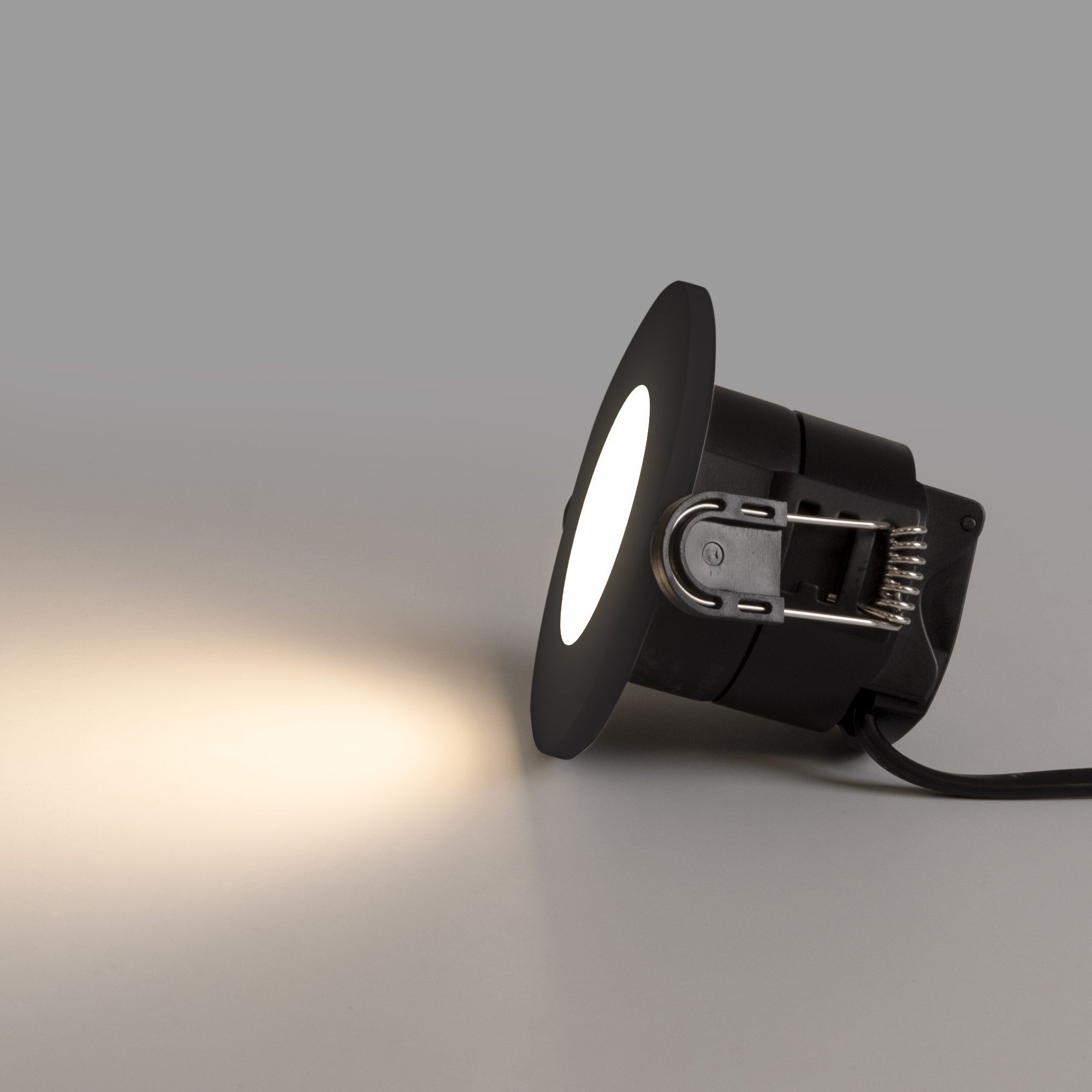 Downlight LED 6W CCT - TRIAC regulable - Corte Ø68mm - IP65