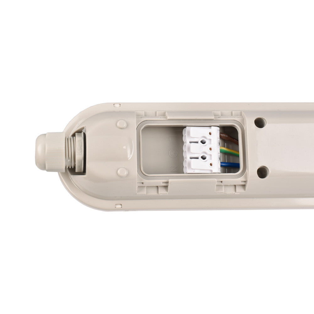 Pantalla estanca LED integrado enlazable 55W 150cm 7150Lm IP65
