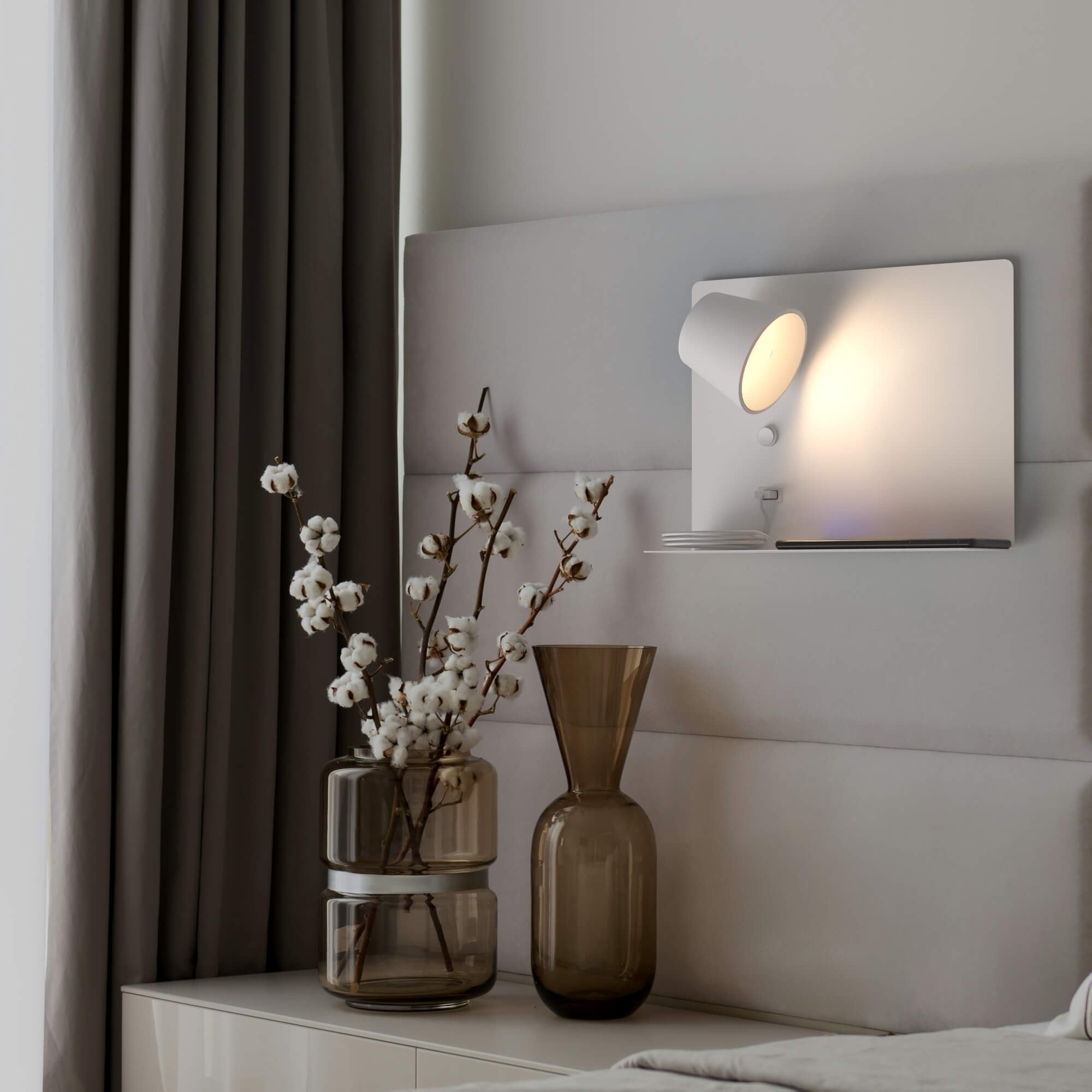 Aplique de pared para lectura con puerto USB "BASKOP" - 6W - Izquierda