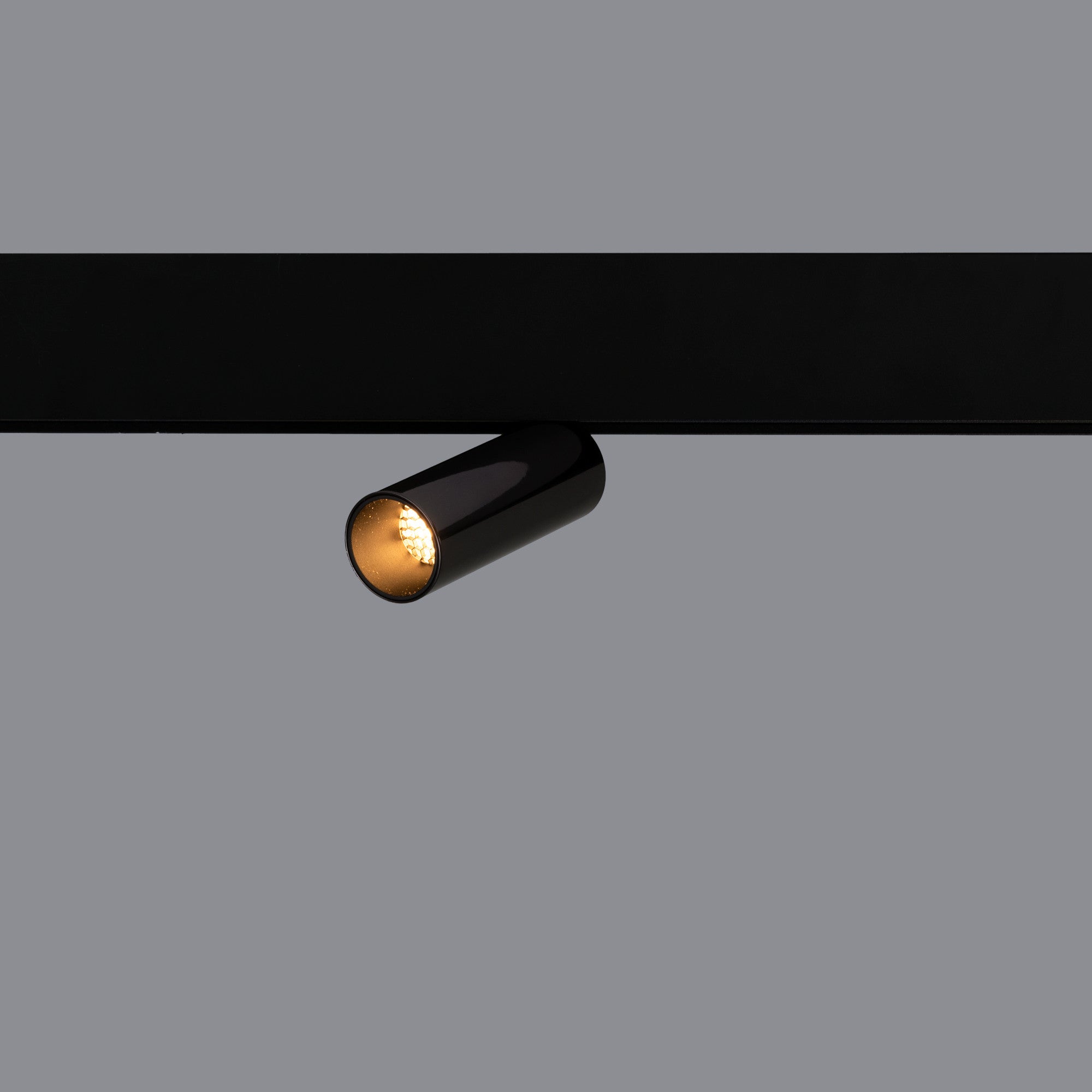 Foco LED para carril magnético 48V - 7W - Chip OSRAM - 2700K - Colores