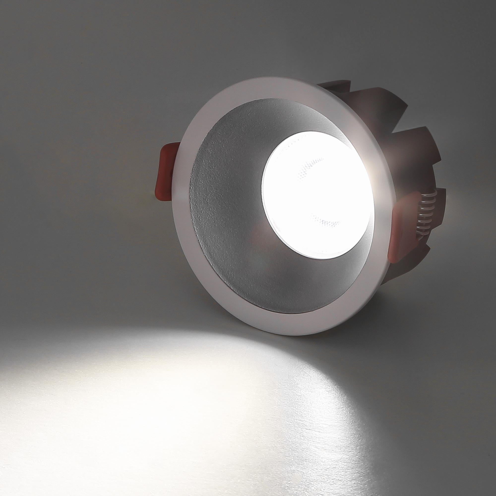 Downlight LED - 8W - CCT - Chip OSRAM - Corte Ø 75mm