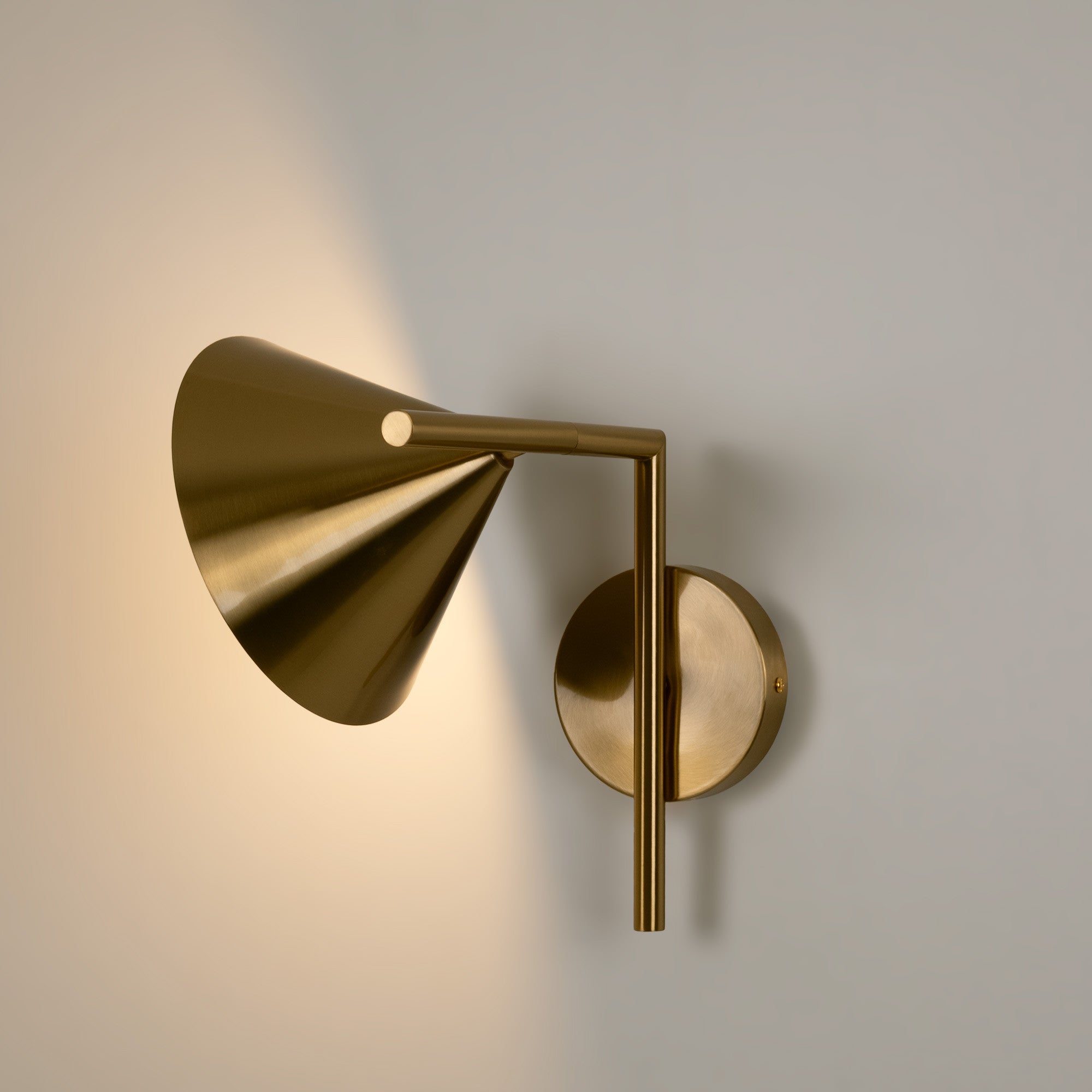 Aplique de pared de diseño "LUSSY" - E27