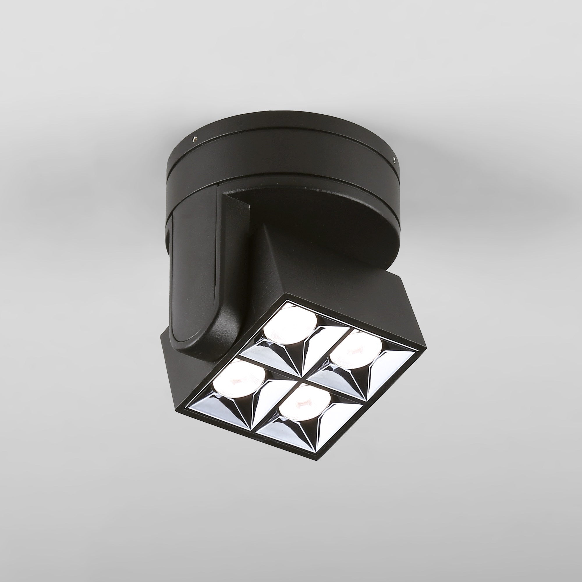 Aplique techo LED cuadrado orientable 8W - CCT - UGR18 - Chip OSRAM - Driver KGP
