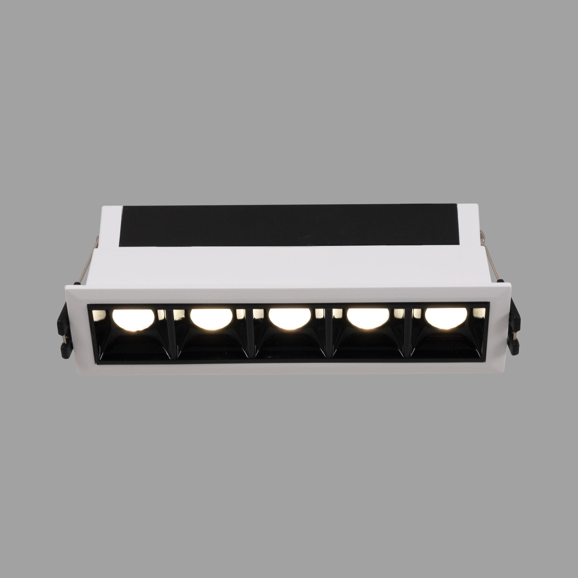 Foco lineal LED empotrable 7W - UGR18 - CRI90 - Driver LIFUD