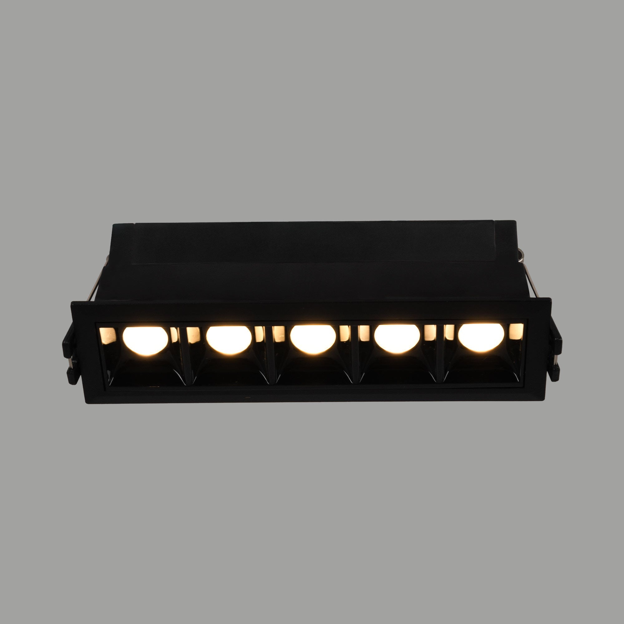 Foco lineal LED empotrable 7W - UGR18 - CRI90 - Driver LIFUD
