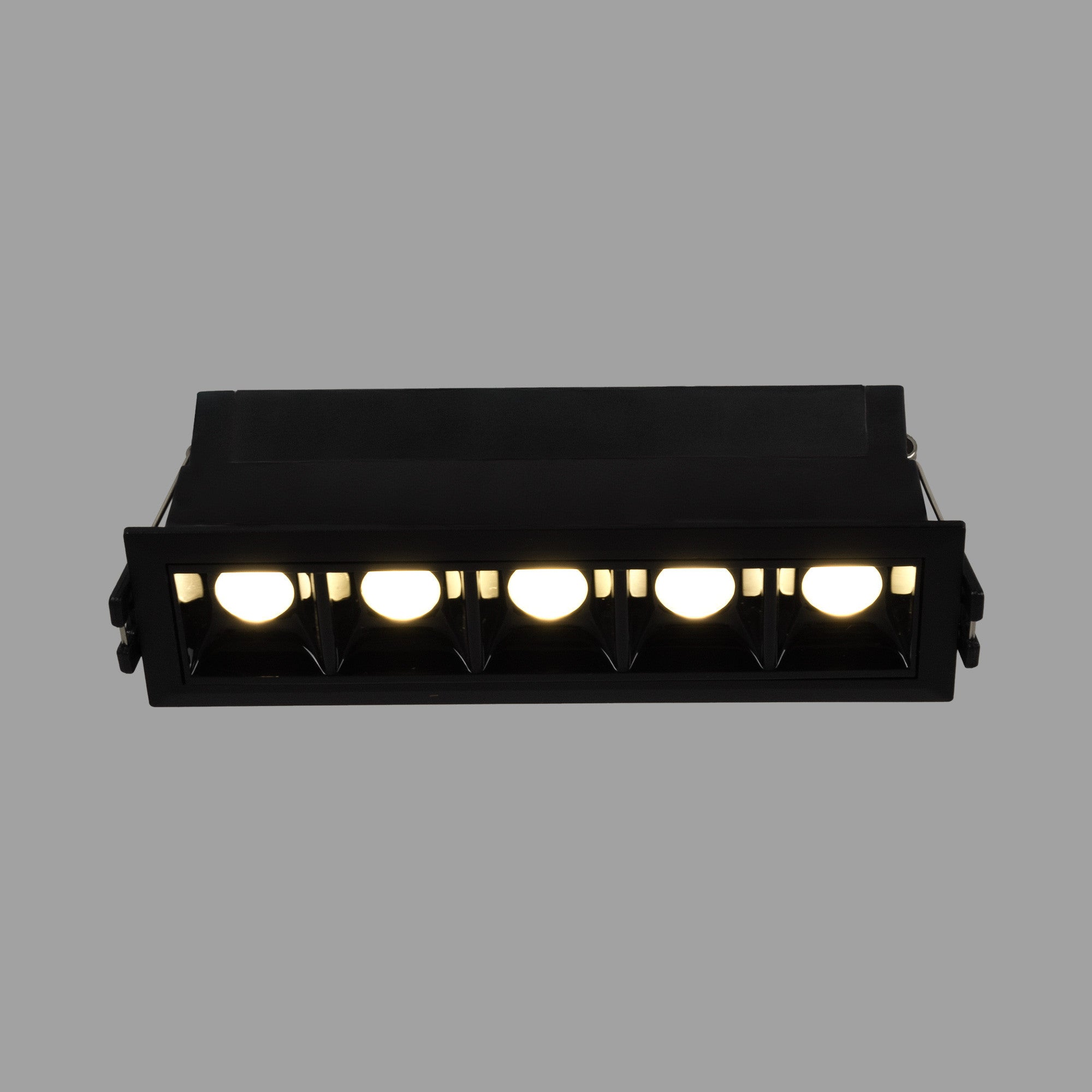Foco lineal LED empotrable 7W - UGR18 - CRI90 - Driver LIFUD