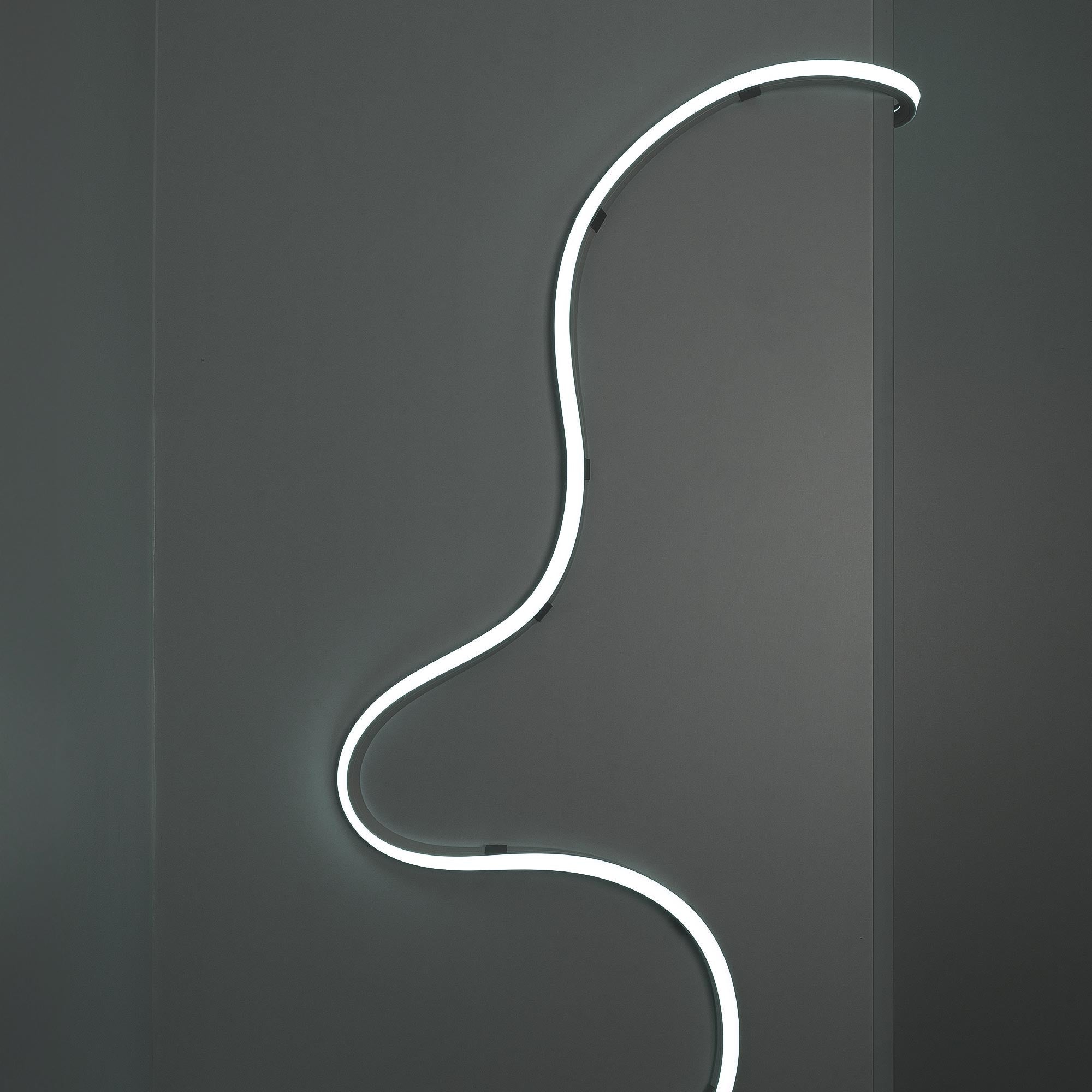 Neón LED flexible 3D  24V DC - 16x16mm - 5 metros - Kit completo - 12W/m - IP67 - Curvatura vertical y horizontal