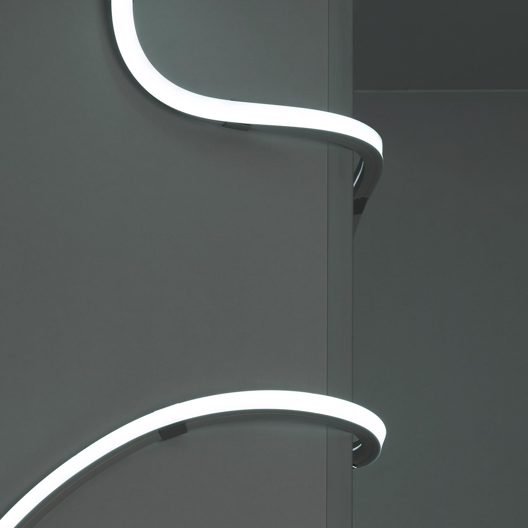 Neón LED flexible 3D  24V DC - 16x16mm - 5 metros - Kit completo - 12W/m - IP67 - Curvatura vertical y horizontal