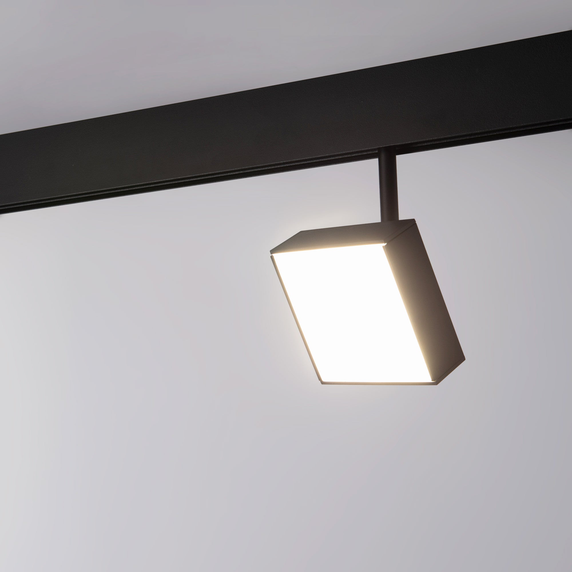 Luminaria cuadrada LED para carril magnético 48V - 9W - CRI90 - Chip OSRAM