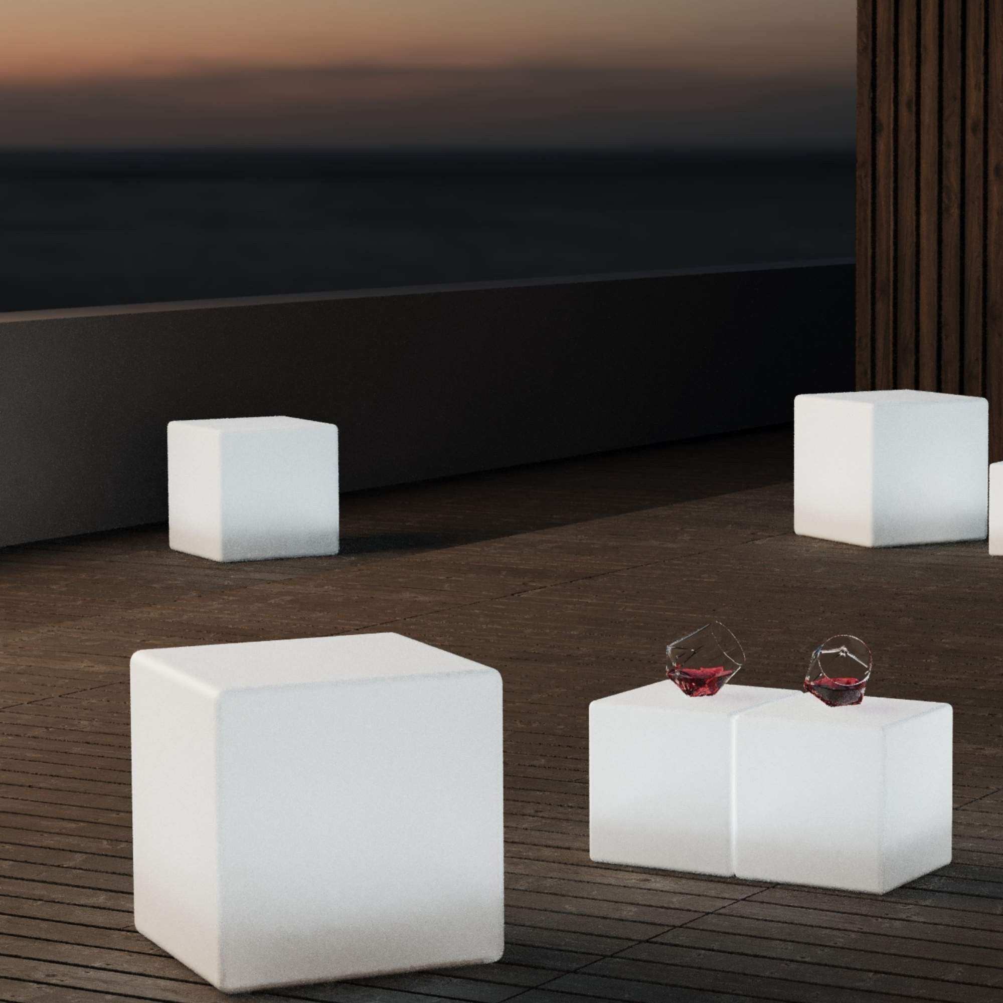 Cubo luminoso LED RGBW - 6W - Recargable