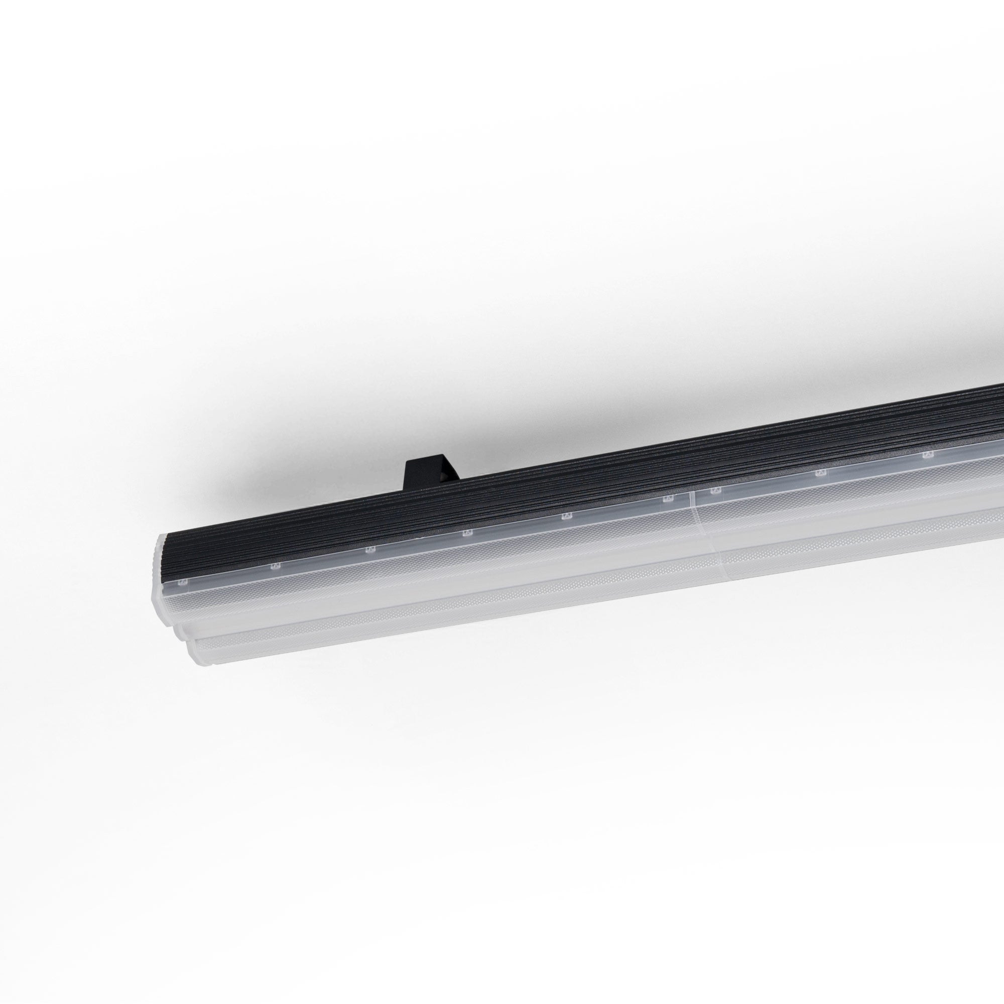Barra lineal LED de alta potencia - 60W - 150cm - Enlazable - IP20