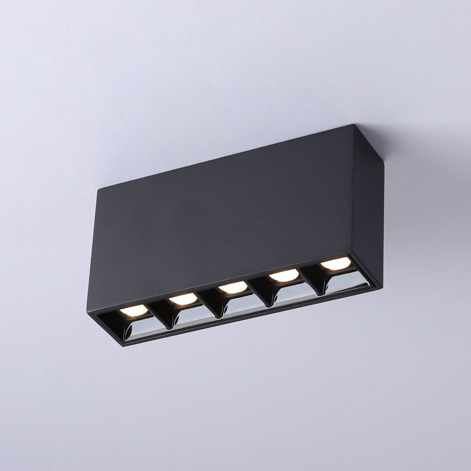 Foco lineal LED superficie - 10W - UGR18 - CRI90 - Chip OSRAM