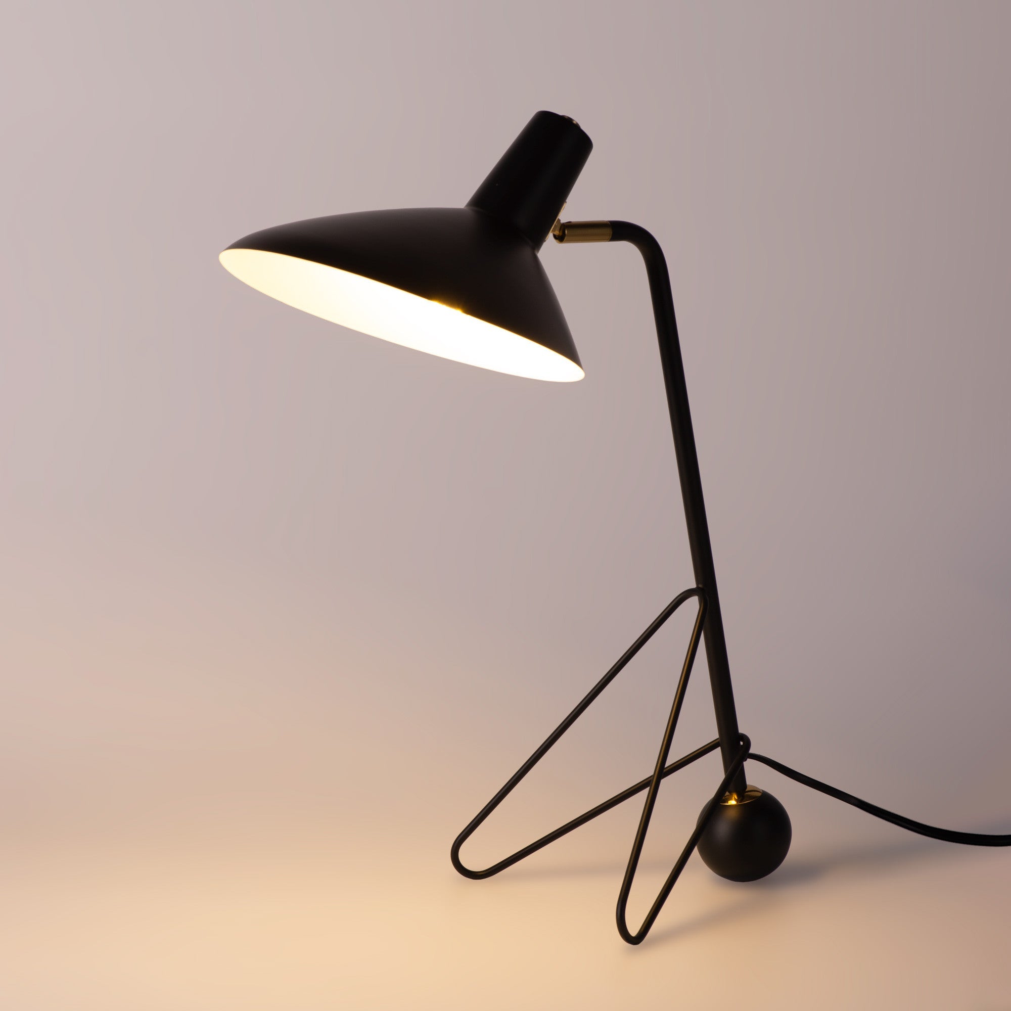 Lámpara de mesa trípode de diseño "PALMIRA" - E27