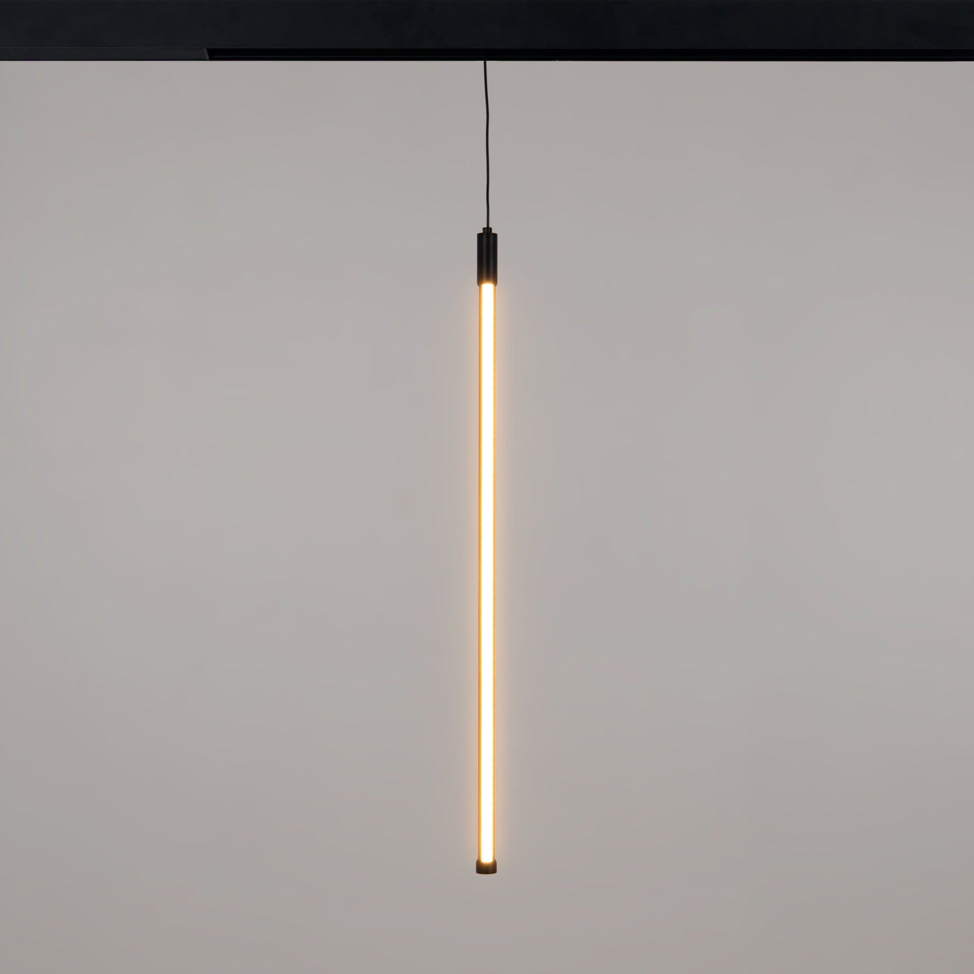 Lámpara colgante LED vertical para carril magnético - 48V - 12W - 2800K - Negra