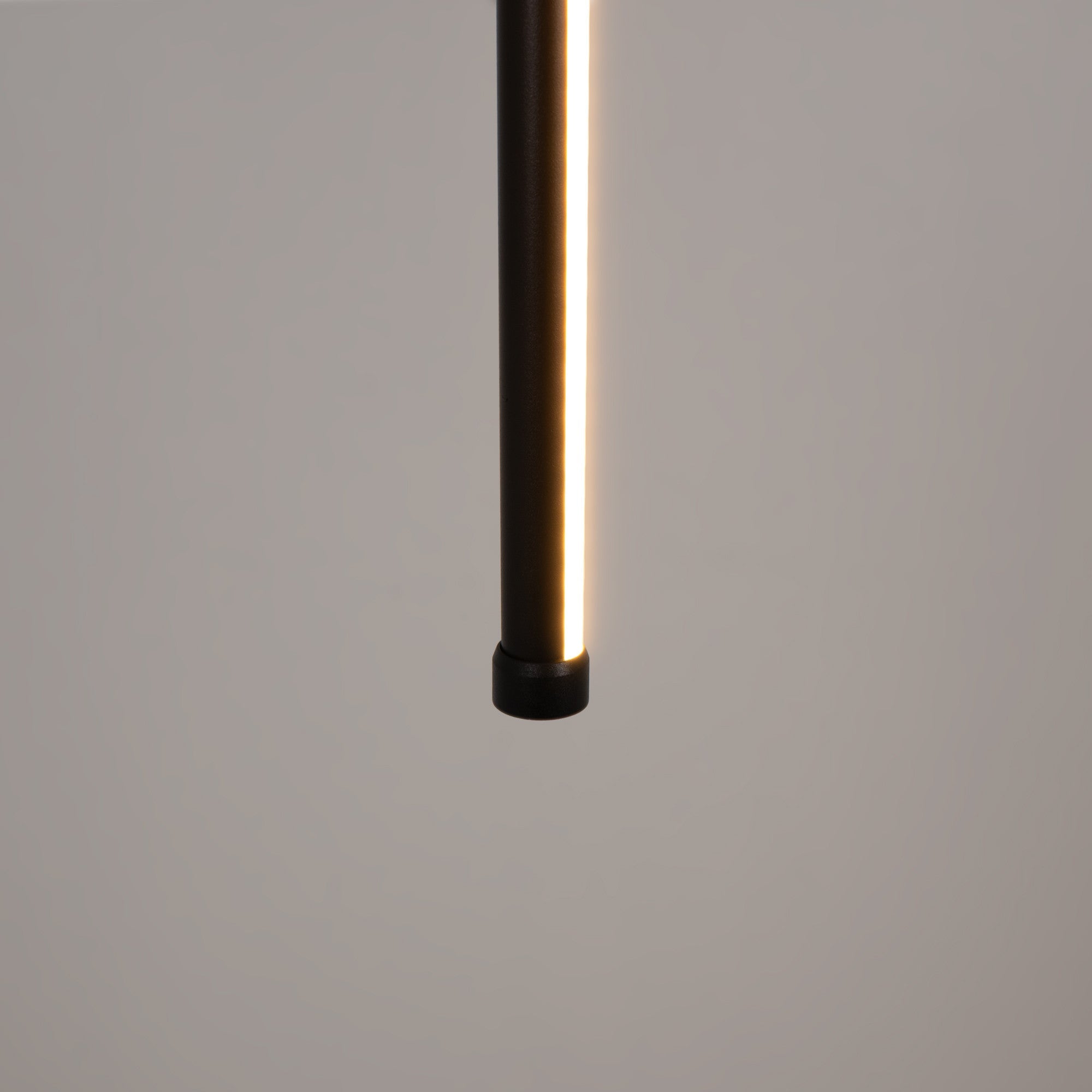 Lámpara colgante LED vertical para carril magnético - 48V - 18W - 2800K - Negra