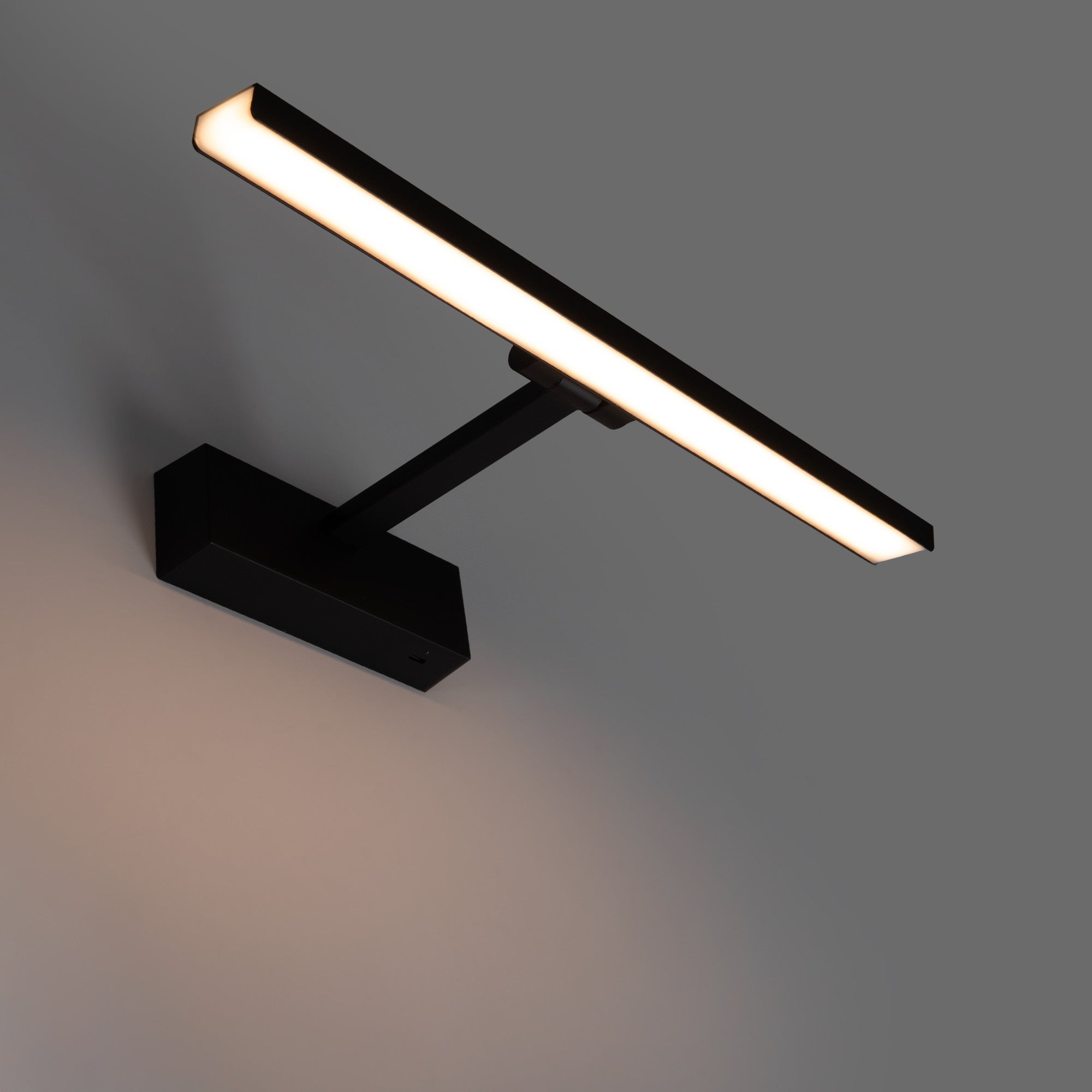 Aplique LED 4W con batería - Mando a distancia - CCT + DIM + Temporizador