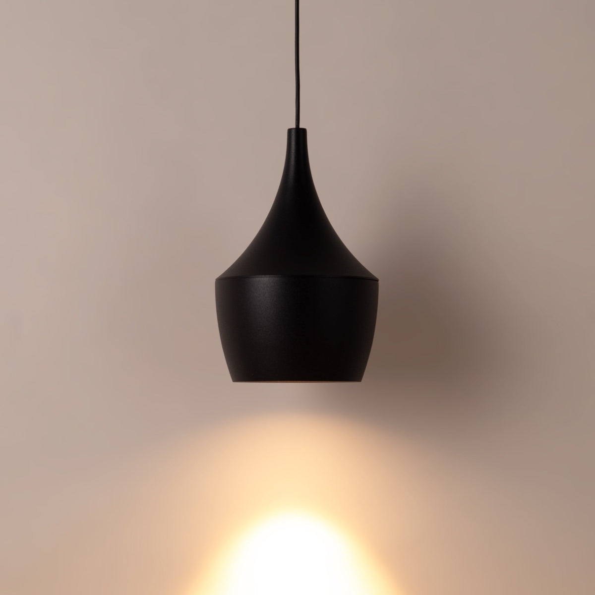 Lámpara colgante LED carril magnético 48V "NIL"- 9W - 2700K - Driver Eaglerise - Chip OSRAM