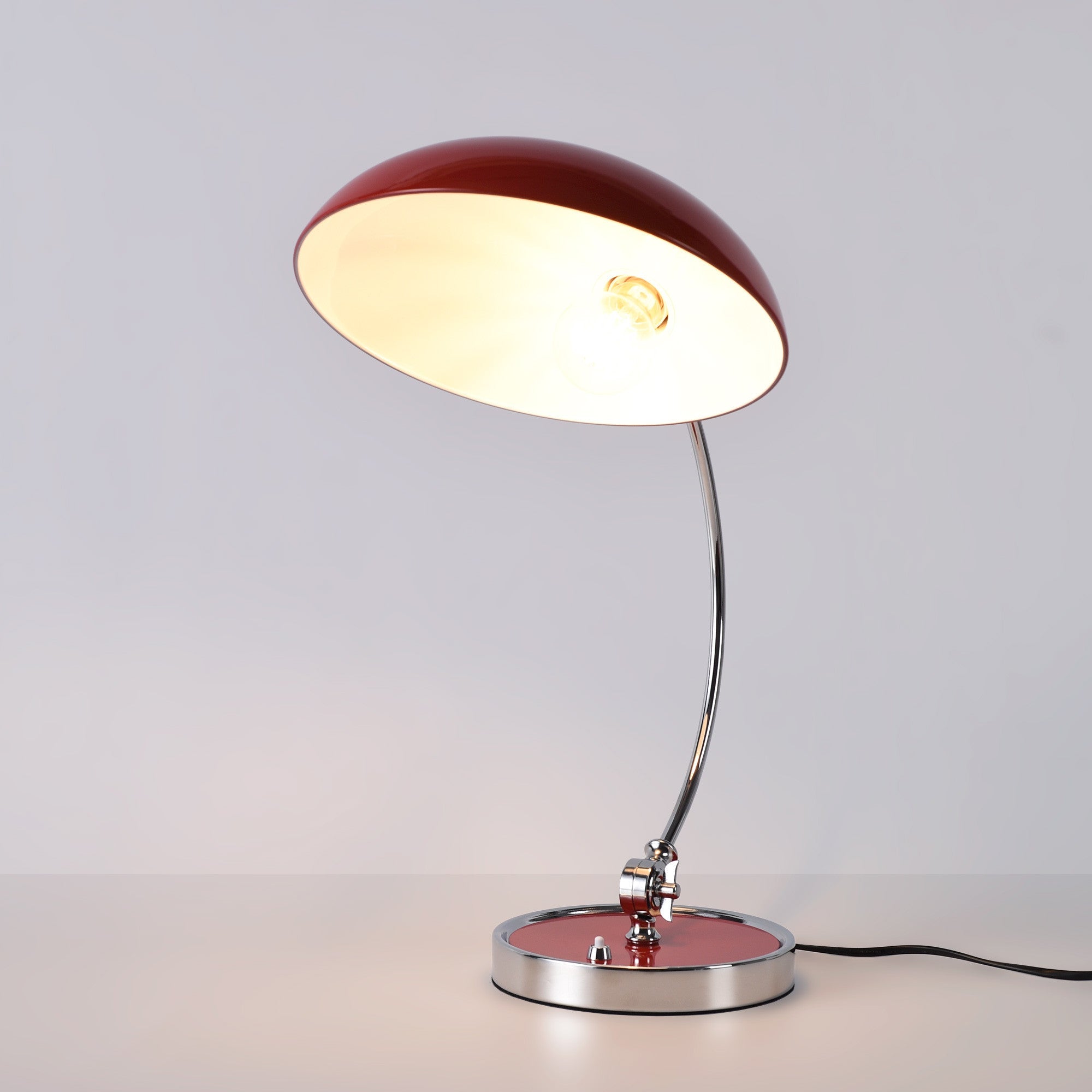 Lámpara de mesa de diseño "Ulia"